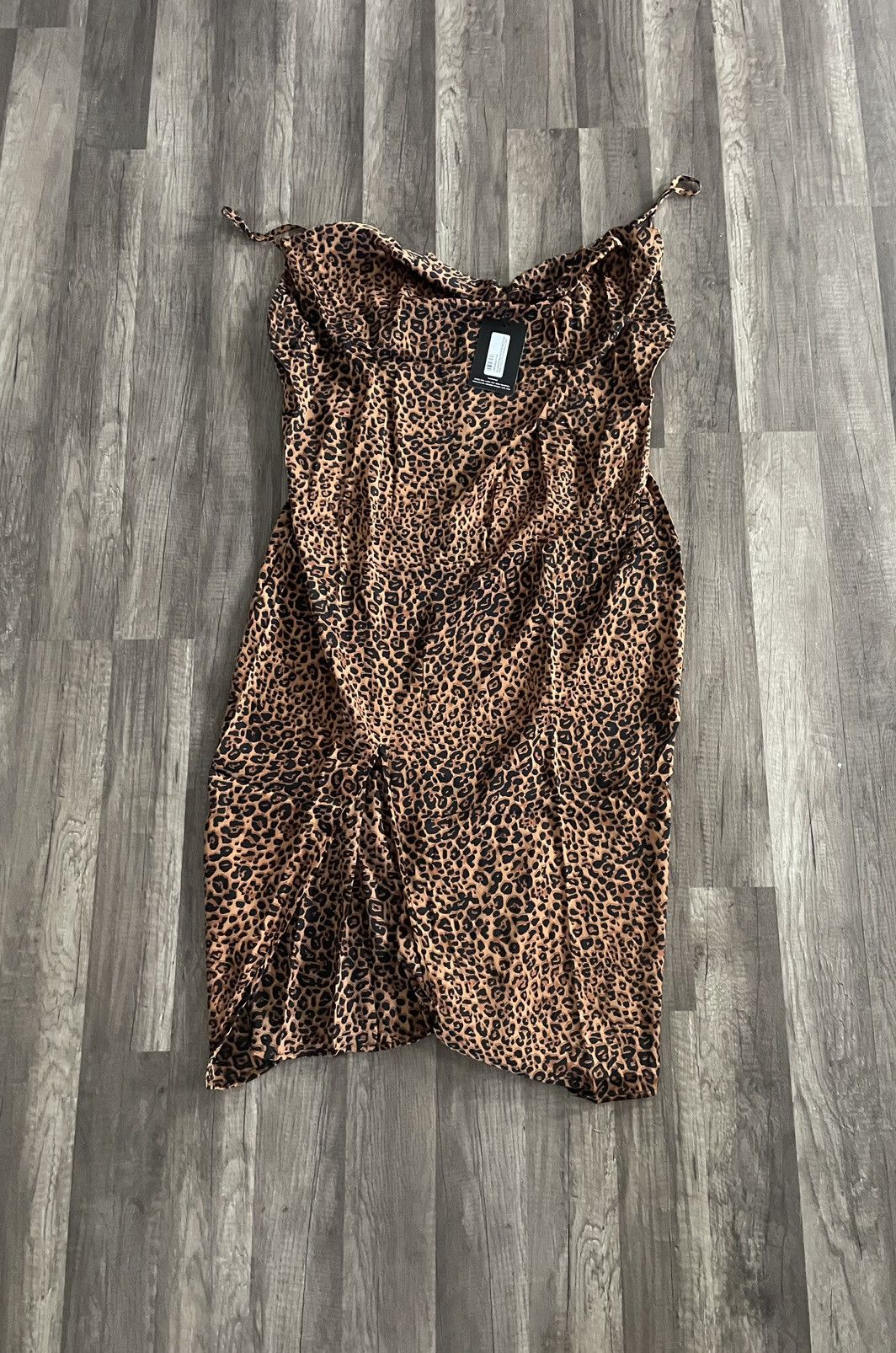 Other PrettyLittleThing Dress Leopard Print Satin Size XXL / US 16-18 / IT 52-54 - 1 Thumbnail