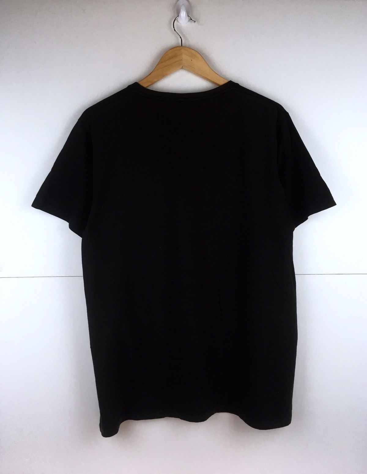 Band Tees × Japanese Brand × Uniqlo Uniqlo x Coldplay Black Colour XLarge Size T-Shirt Size US XL / EU 56 / 4 - 3 Thumbnail