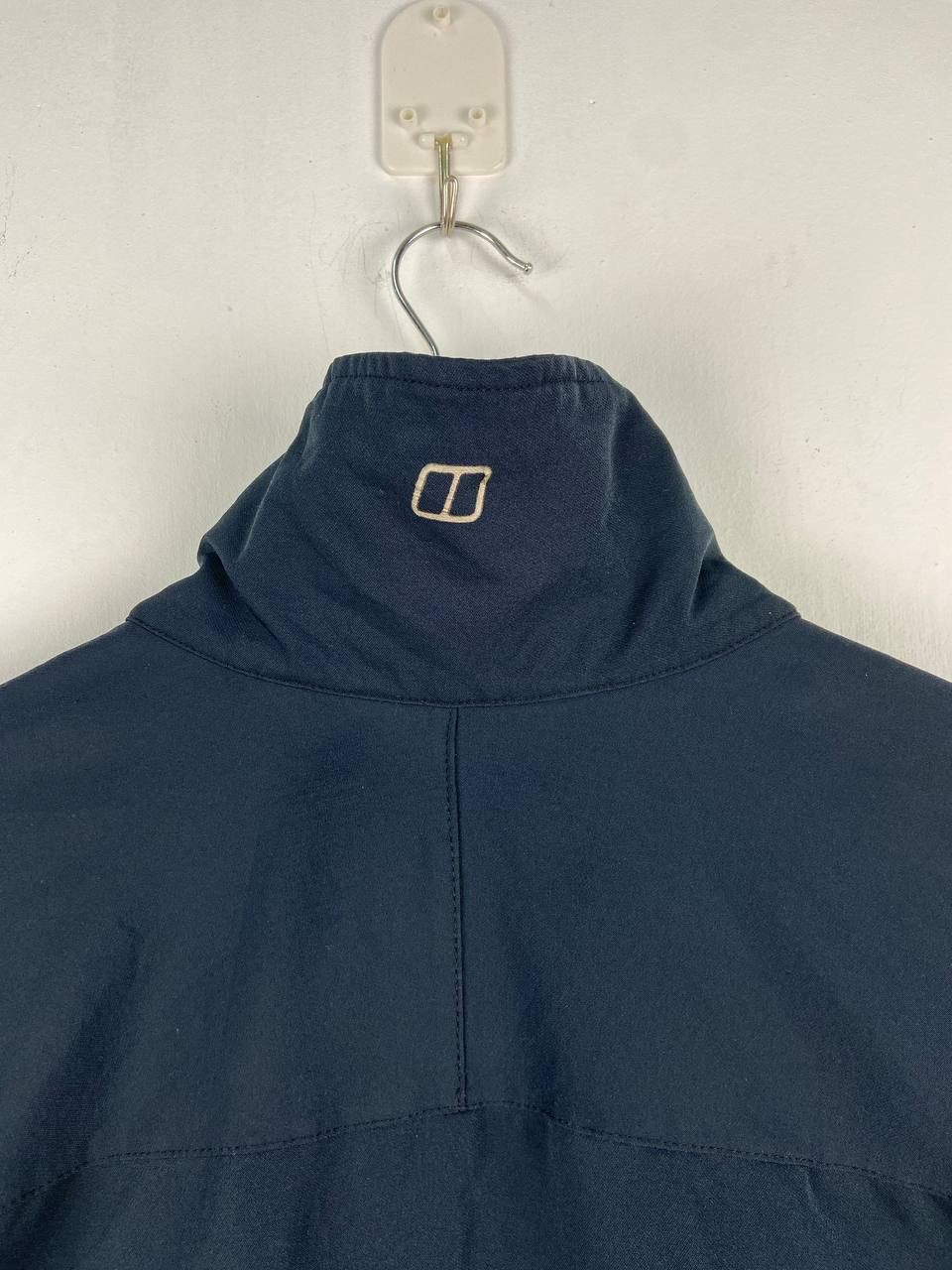 Berghaus × Vintage Vintage Berghaus Jacket Outdoor Hiking Size US L / EU 52-54 / 3 - 11 Thumbnail