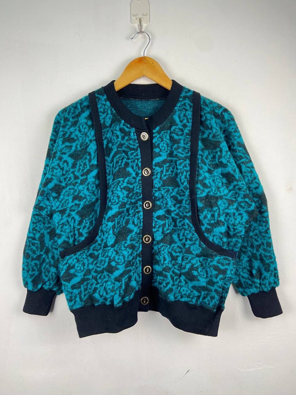 Aran Isles Knitwear 🇯🇵 Vintage Japanese Isle Cardigan Floral Sweater Size L / US 10 / IT 46 - 1 Thumbnail