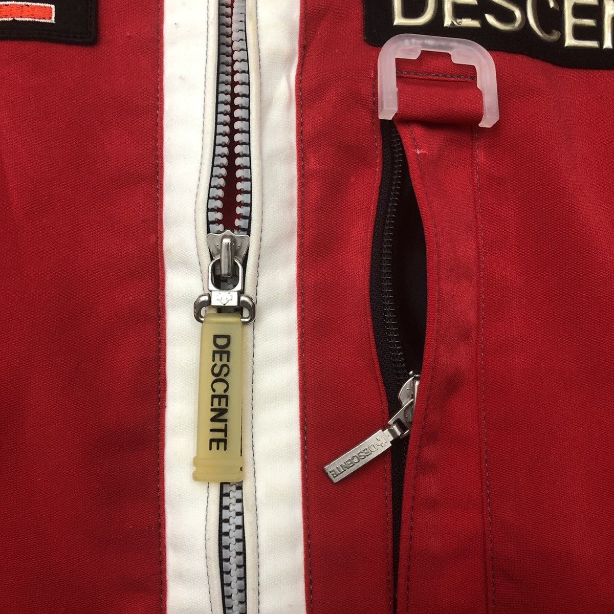 Descente × Tag Heuer Y136. DESCENTE X TAG HEUER CANADA CHAMPIONSHIP SKI JACKET Size US M / EU 48-50 / 2 - 16 Thumbnail