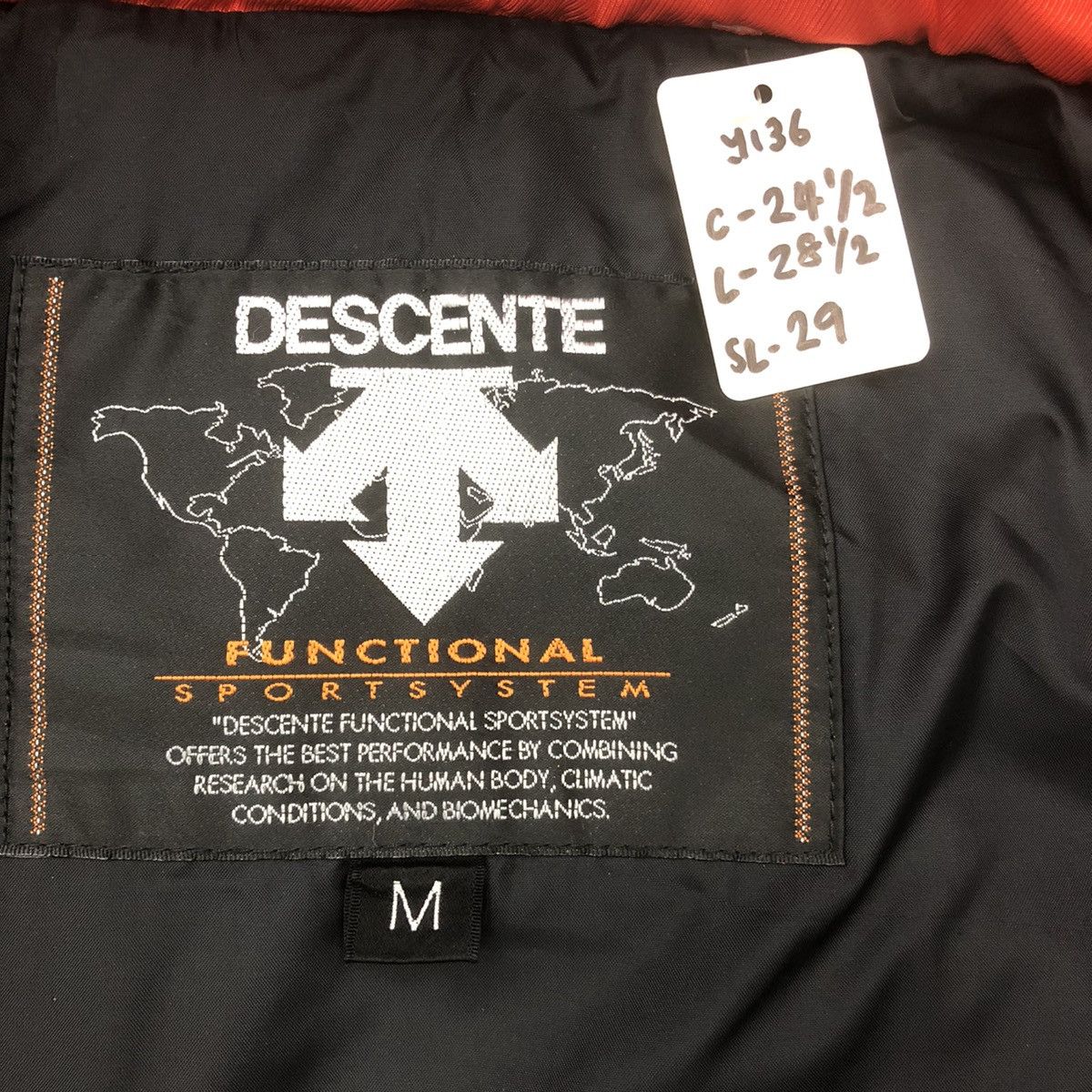 Descente × Tag Heuer Y136. DESCENTE X TAG HEUER CANADA CHAMPIONSHIP SKI JACKET Size US M / EU 48-50 / 2 - 17 Thumbnail