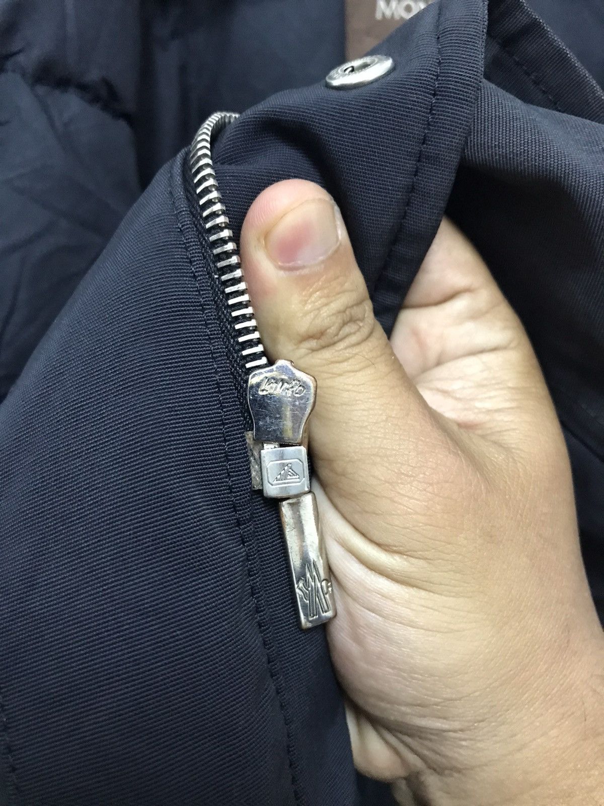 Moncler × Vintage Moncler Faded Sun Hoodie Heavy Coat/Jacket Size US L / EU 52-54 / 3 - 11 Thumbnail