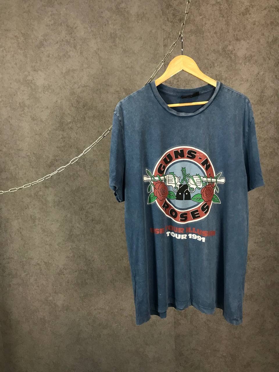 Band Tees × Guns N' Roses Guns N Roses rock band tour tee Size US XL / EU 56 / 4 - 1 Thumbnail