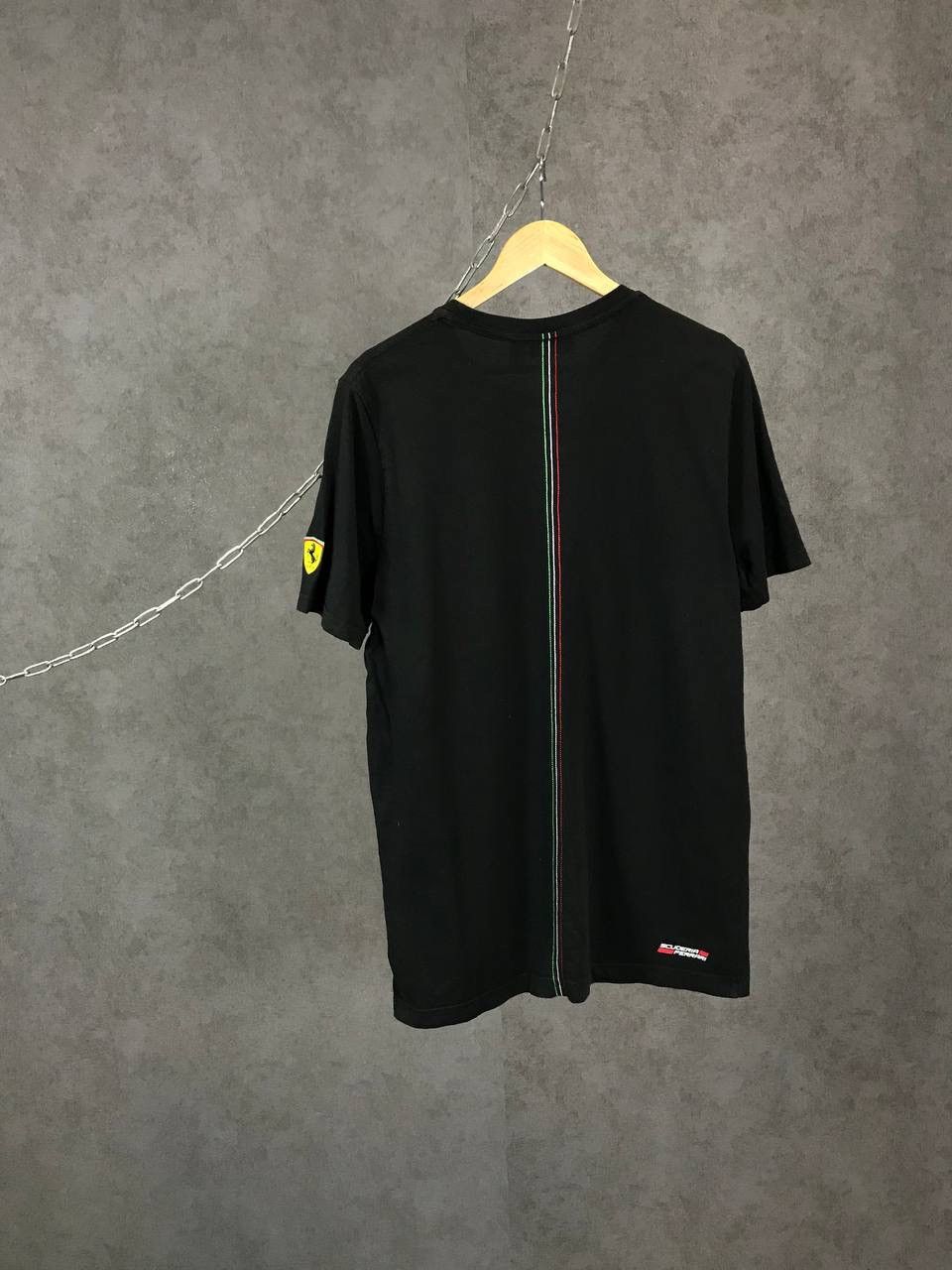 Ferrari × Formula 1 Ferrari Formula Uno Racing tee Size US L / EU 52-54 / 3 - 5 Thumbnail