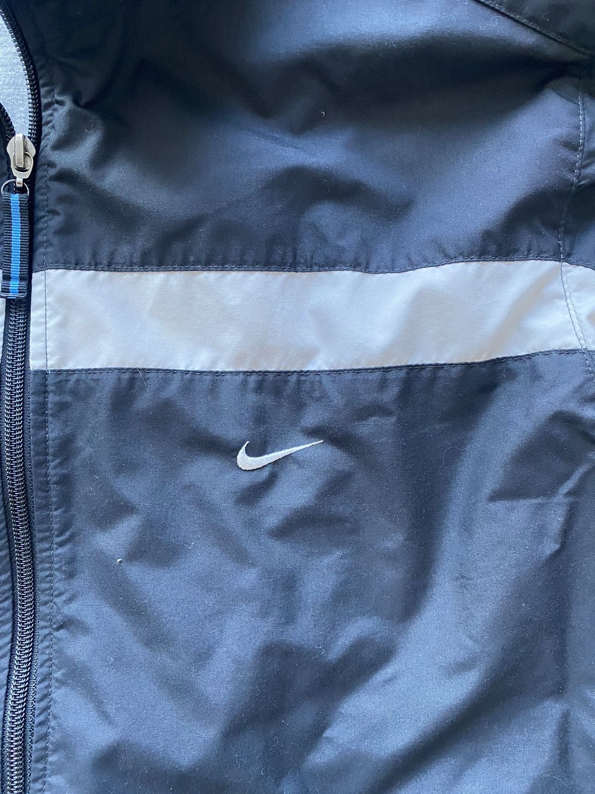 Nike Vintage Nike Zip Jacket Black Blue Swoosh Silver Tag Size US L / EU 52-54 / 3 - 5 Thumbnail