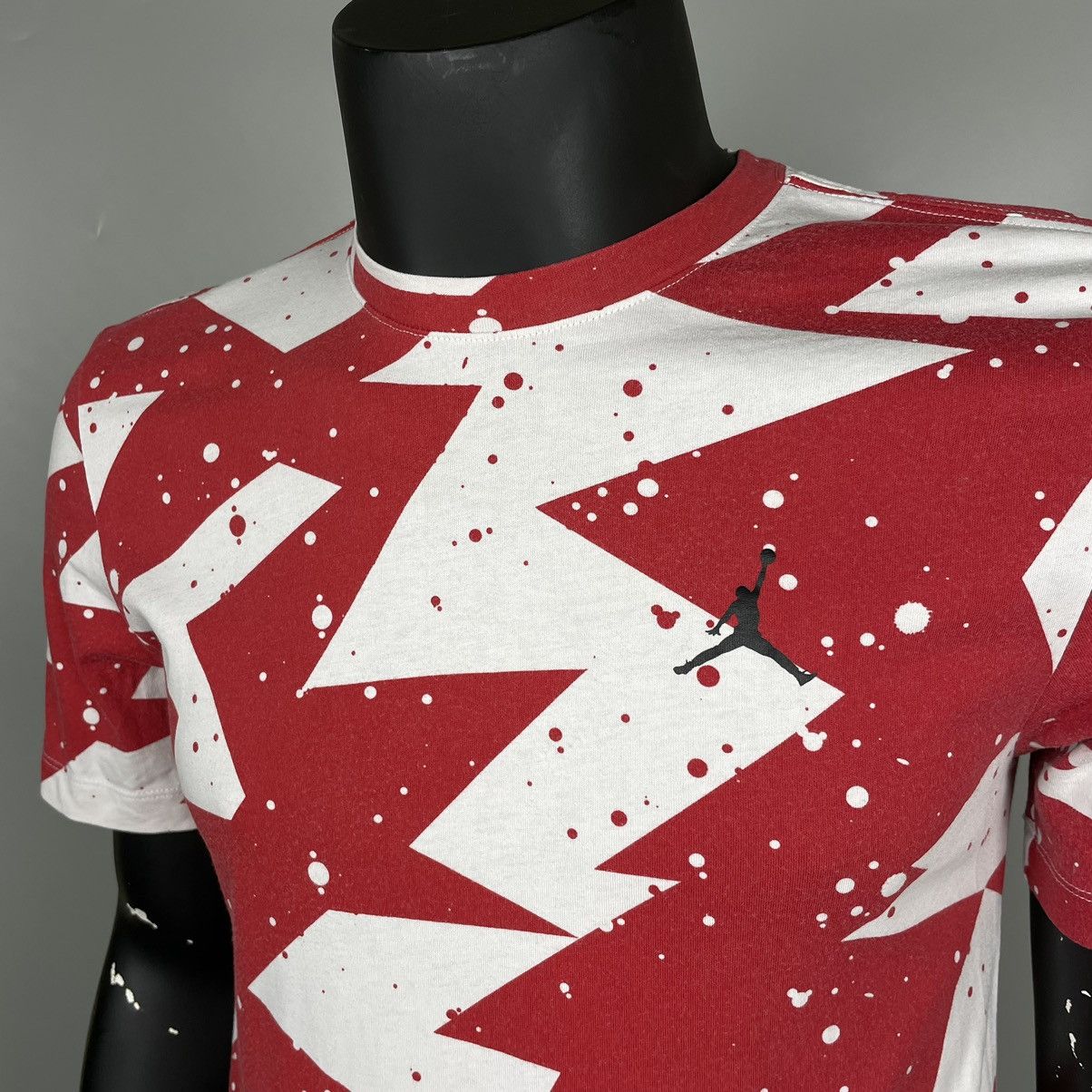 Jordan Brand × Nike Nike Air Jordan T-shirt Size US S / EU 44-46 / 1 - 3 Thumbnail