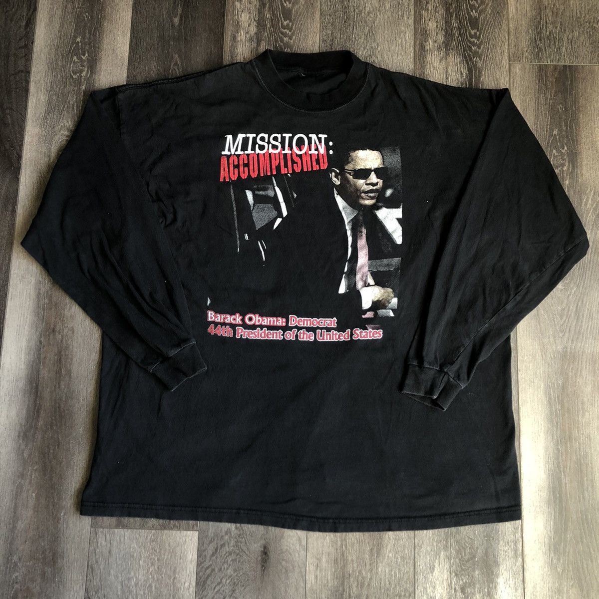 Vintage Vintage 00s Barack Obama Mission Accomplished Longsleeve Tee Size US XXL / EU 58 / 5 - 1 Thumbnail