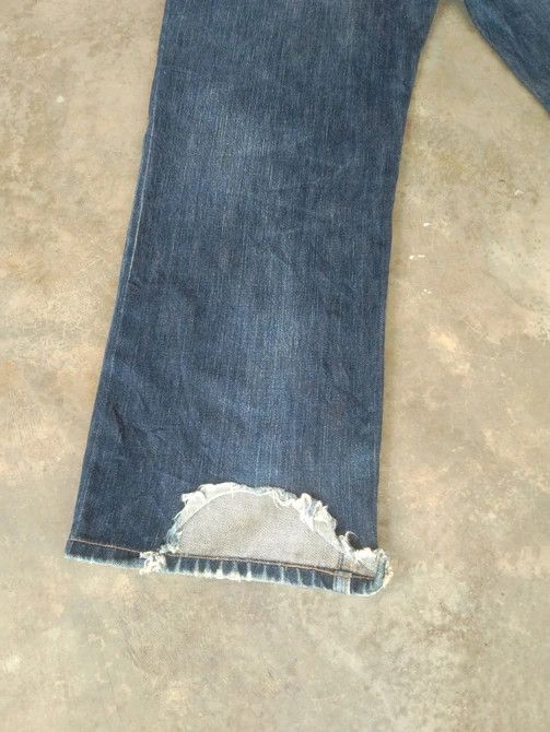 Levi's Vintage Levi's Jeans 502 Straight Leg Distressed Denim 33x28 Size US 33 - 4 Thumbnail
