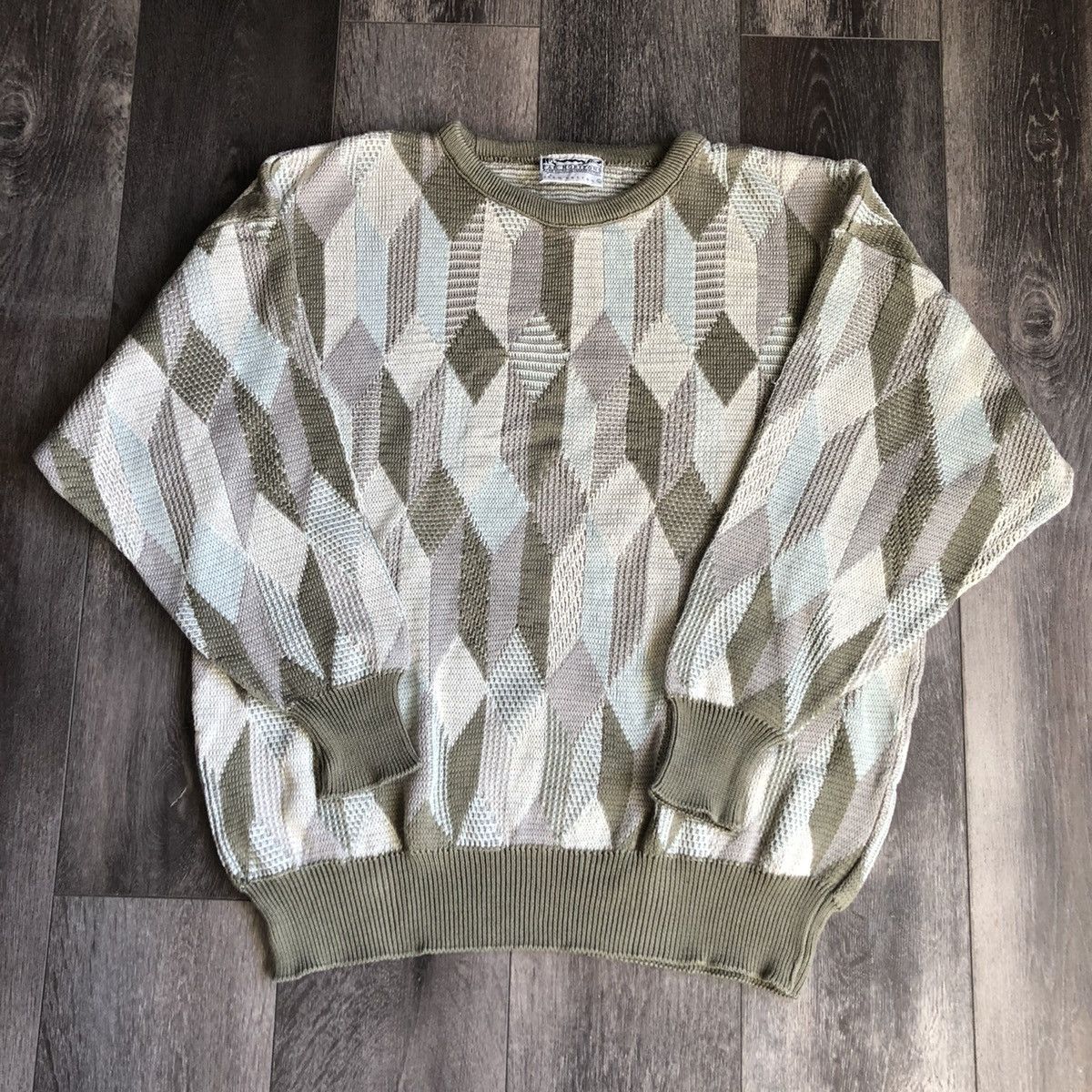 Vintage Vintage 1990s Far Horizons Diamond Knit Coogi Style Sweater Size US L / EU 52-54 / 3 - 1 Thumbnail