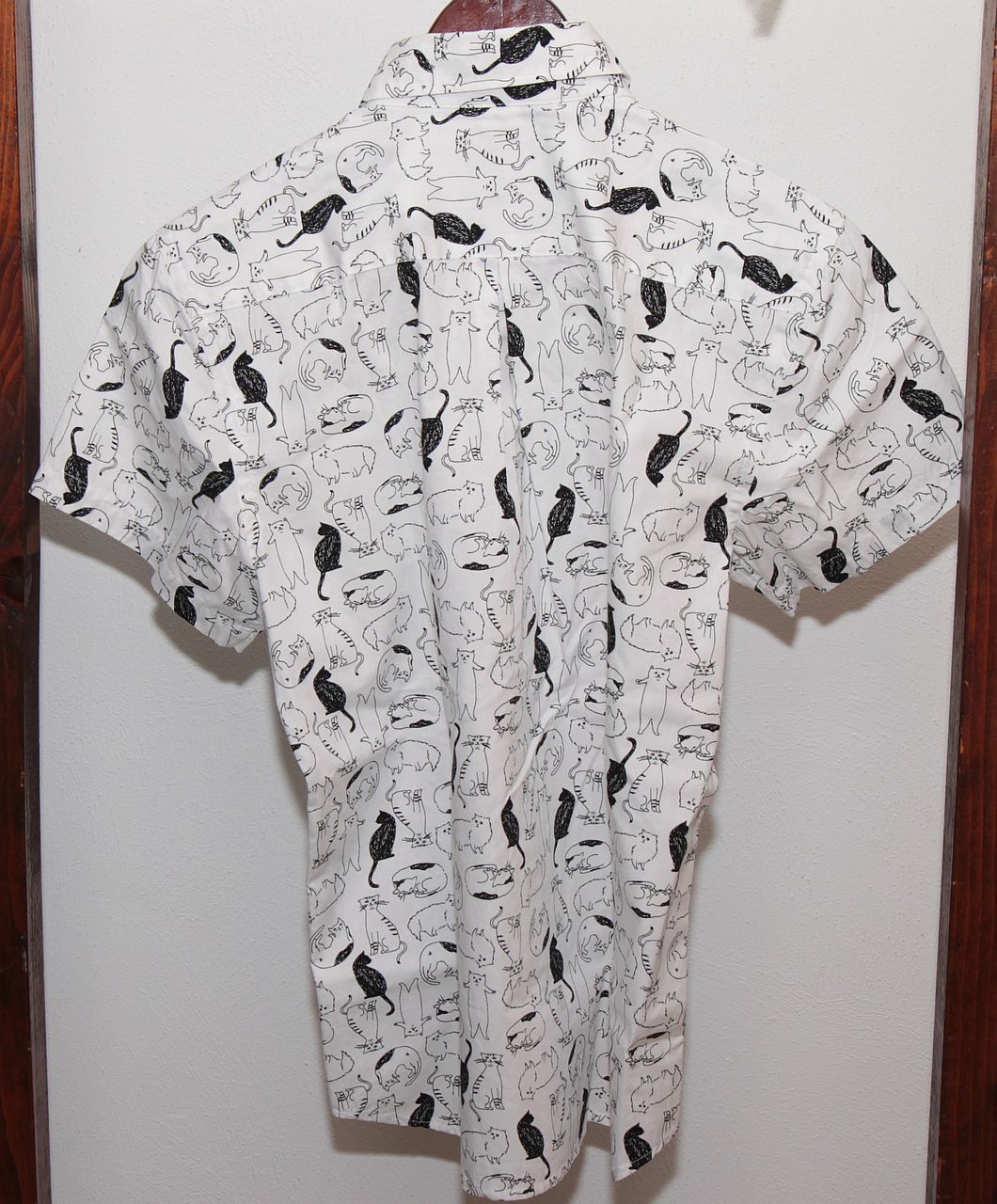Naked & Famous Cat Sketches Easy Shirt Size US S / EU 44-46 / 1 - 3 Thumbnail