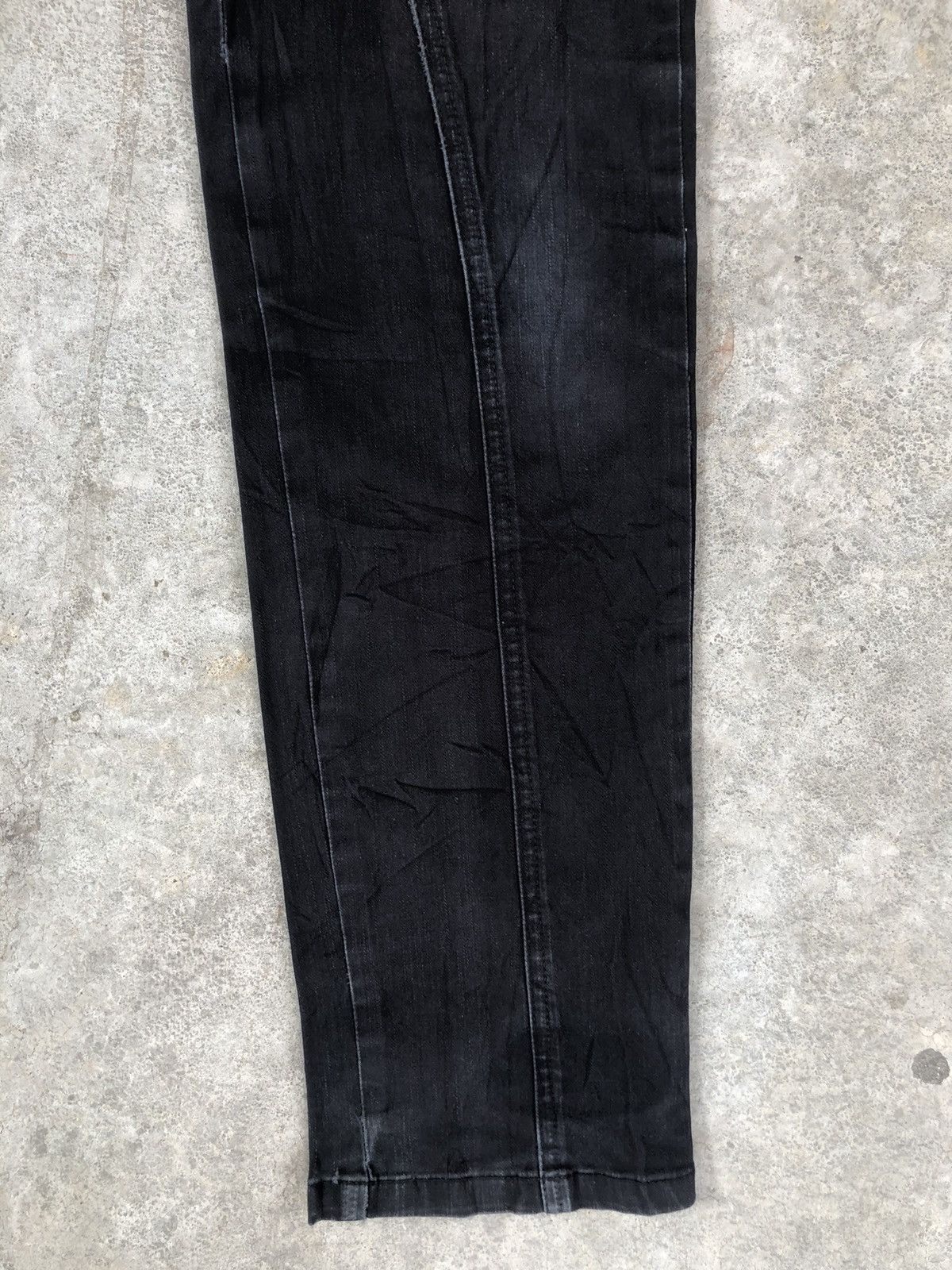 Katharine Hamnett London Hamnett Pants Distressed Jeans Cargo Pants Size US 30 / EU 46 - 7 Thumbnail
