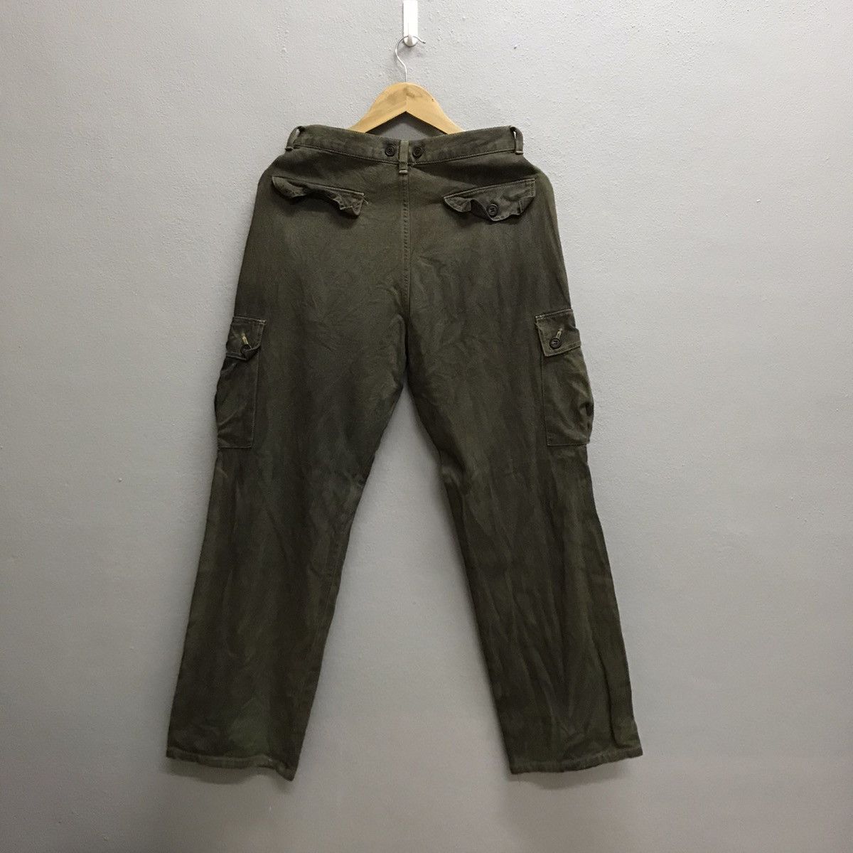 Japanese Brand UNBRANDED CARGO MULTIPOCKET PANTS Size US 26 / EU 42 - 7 Thumbnail