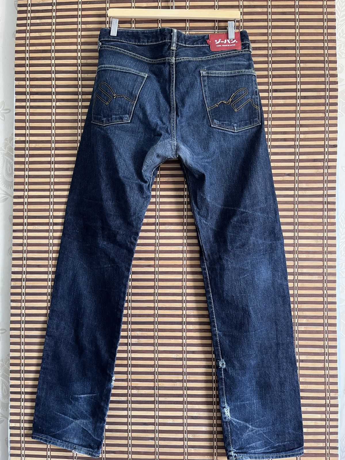 Indigo × Japanese Brand Distressed Redline Selvedge Indigo Cune Made In Japan Denim Size US 32 / EU 48 - 22 Thumbnail