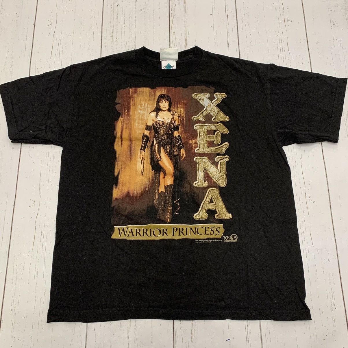 Universal Studios × Vintage Vintage Xena: Warrior Princess tee Size US XL / EU 56 / 4 - 1 Thumbnail