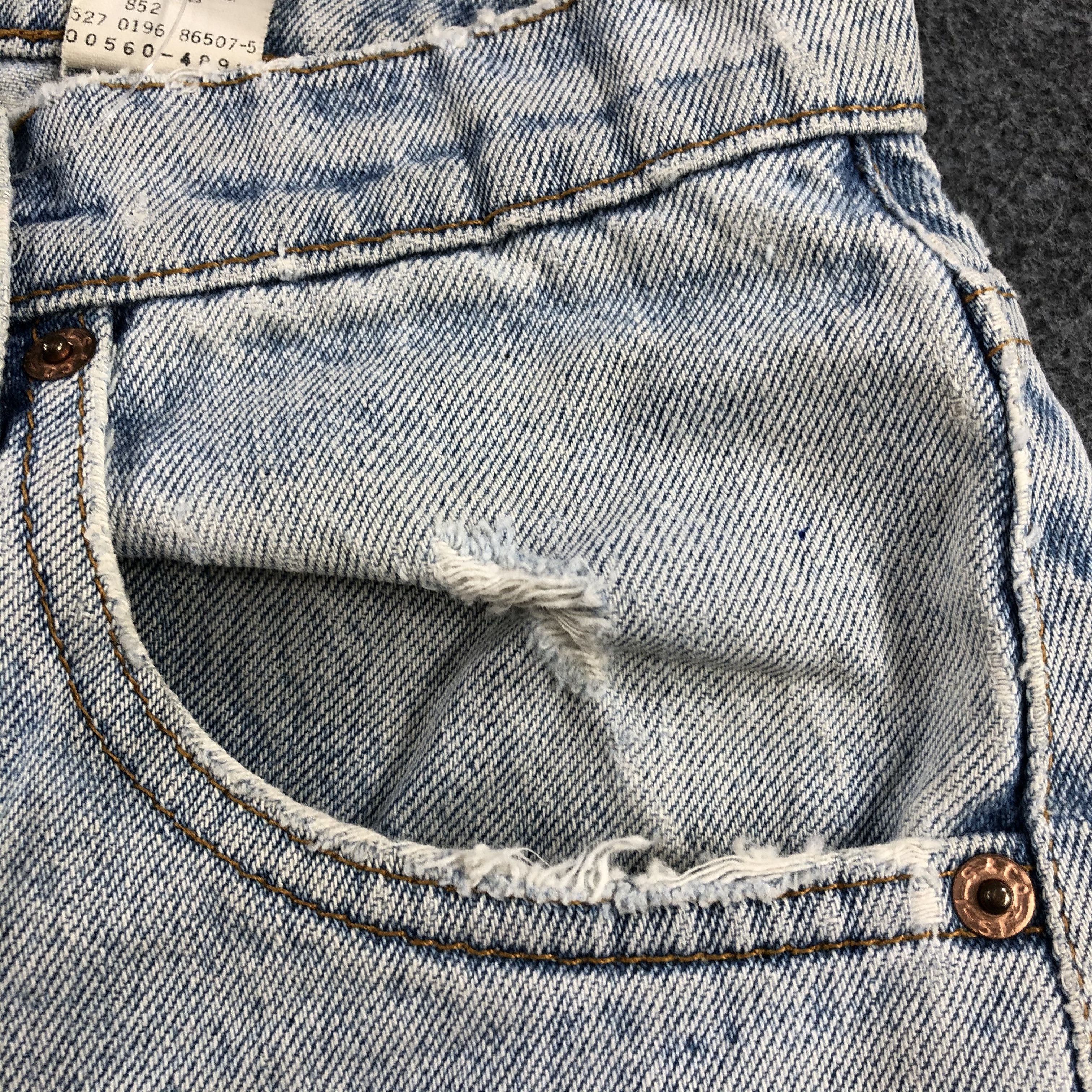 Levi's × Vintage 90s Vintage Light Wash Levis 560 Jeans-J1896 Size US 29 - 13 Thumbnail
