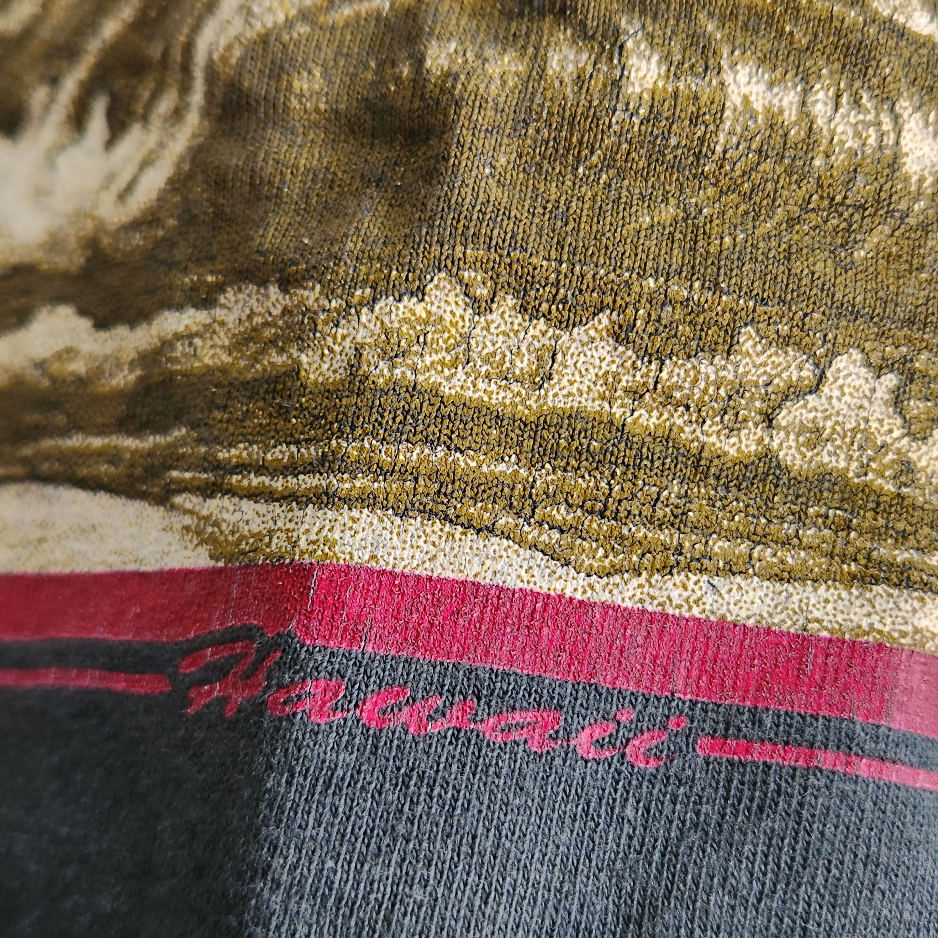 Vintage Vintage Local Motion Hawaii Big Printed Back Size US M / EU 48-50 / 2 - 8 Thumbnail