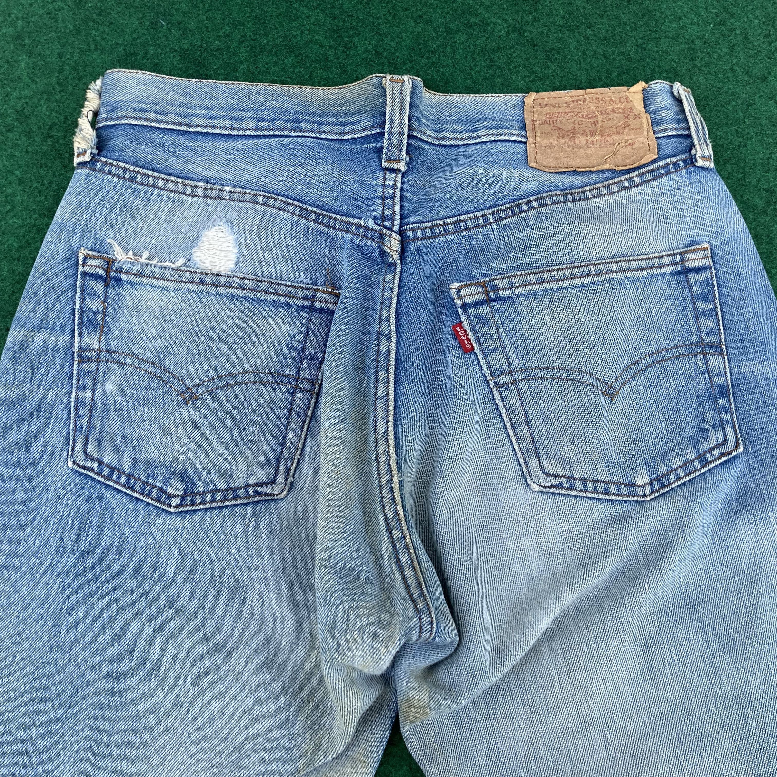 Levi's × Vintage 29x33 Levis 501 Distressed Ripped Light Wash 90s Jeans Size US 29 - 10 Thumbnail