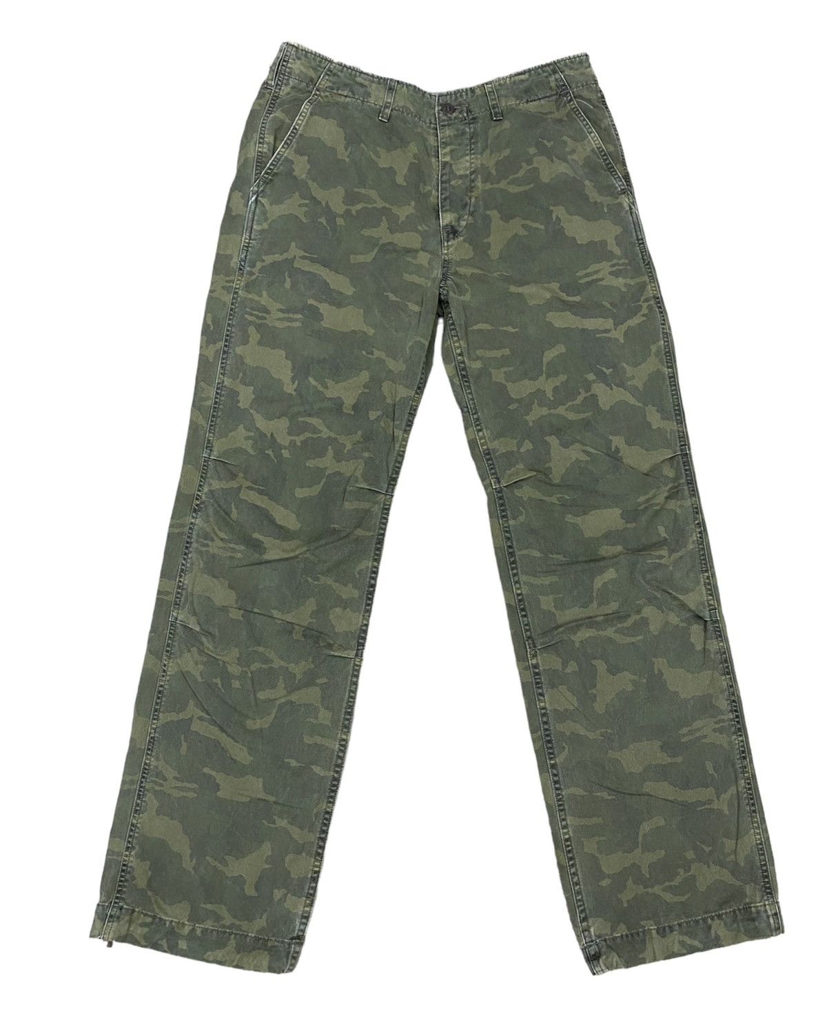 size 31 camoflage spellbound japanese brand