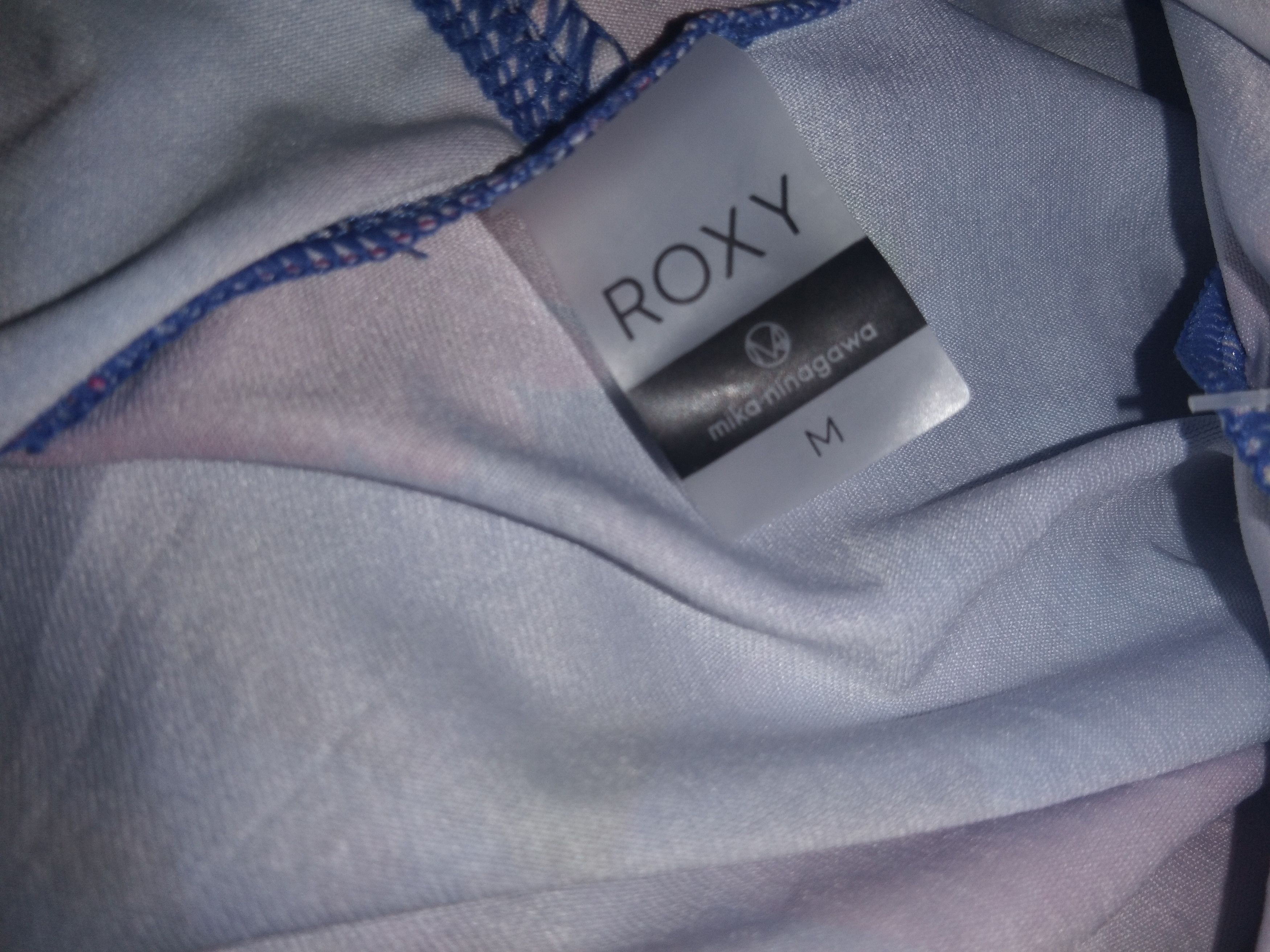 Other Roxy x Mika Ninagawa Rushguard UV Protection hoodie surfing Size M / US 6-8 / IT 42-44 - 7 Thumbnail