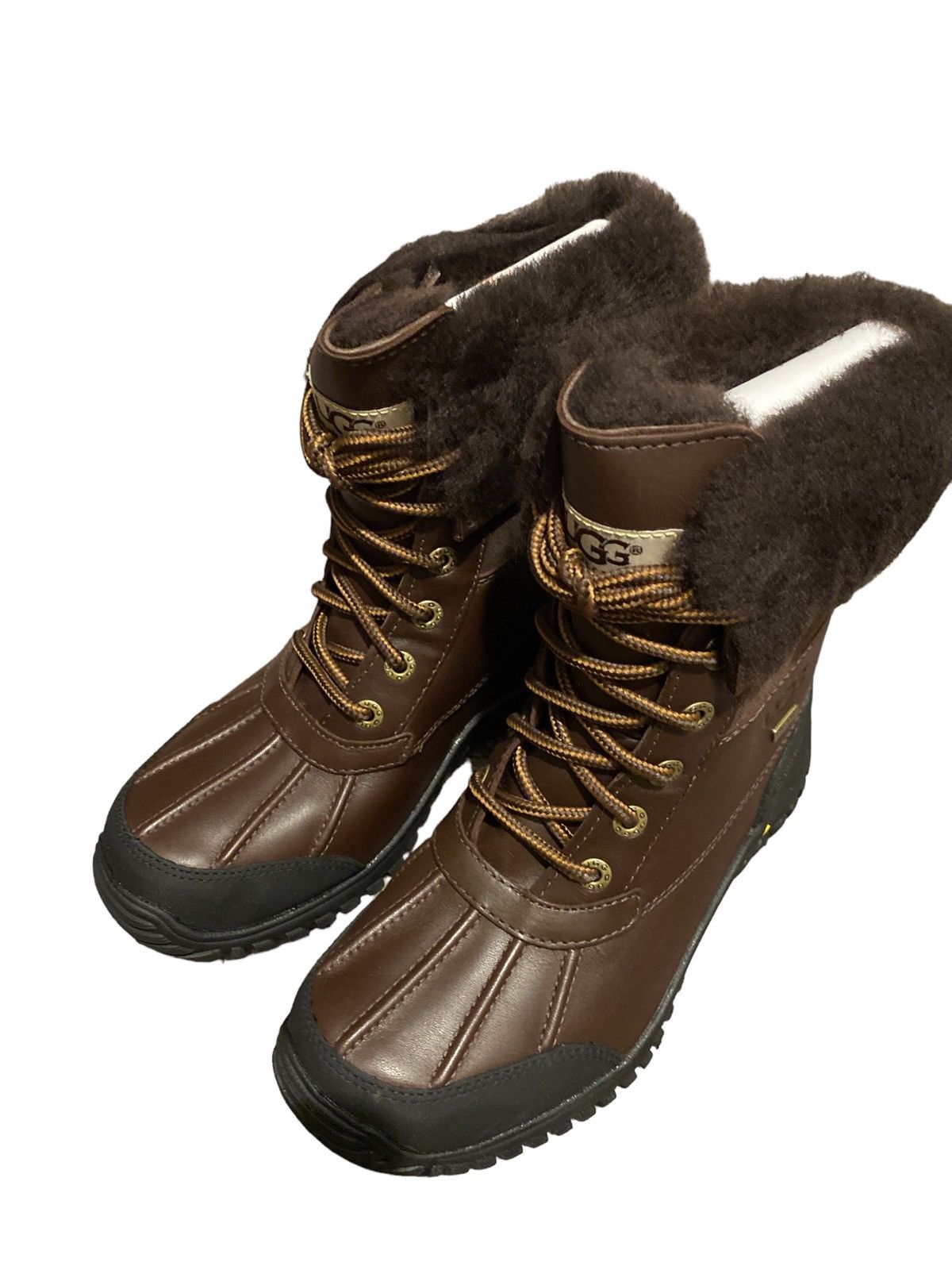 UGG BOOTS