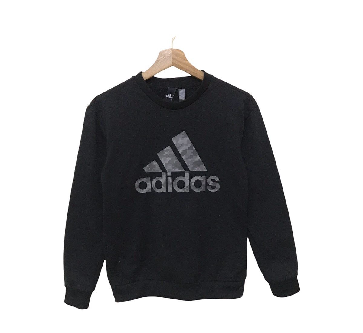 Adidas Adidas Streetwear Sweatshirt Big Logo Size US XS / EU 42 / 0 - 1 Thumbnail