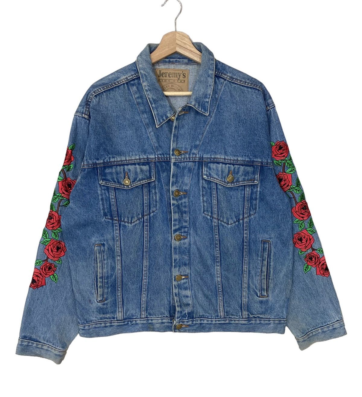 ⚡️JEREMY’S ROSES SLEEVES DENIM TRUCKER JACKET
