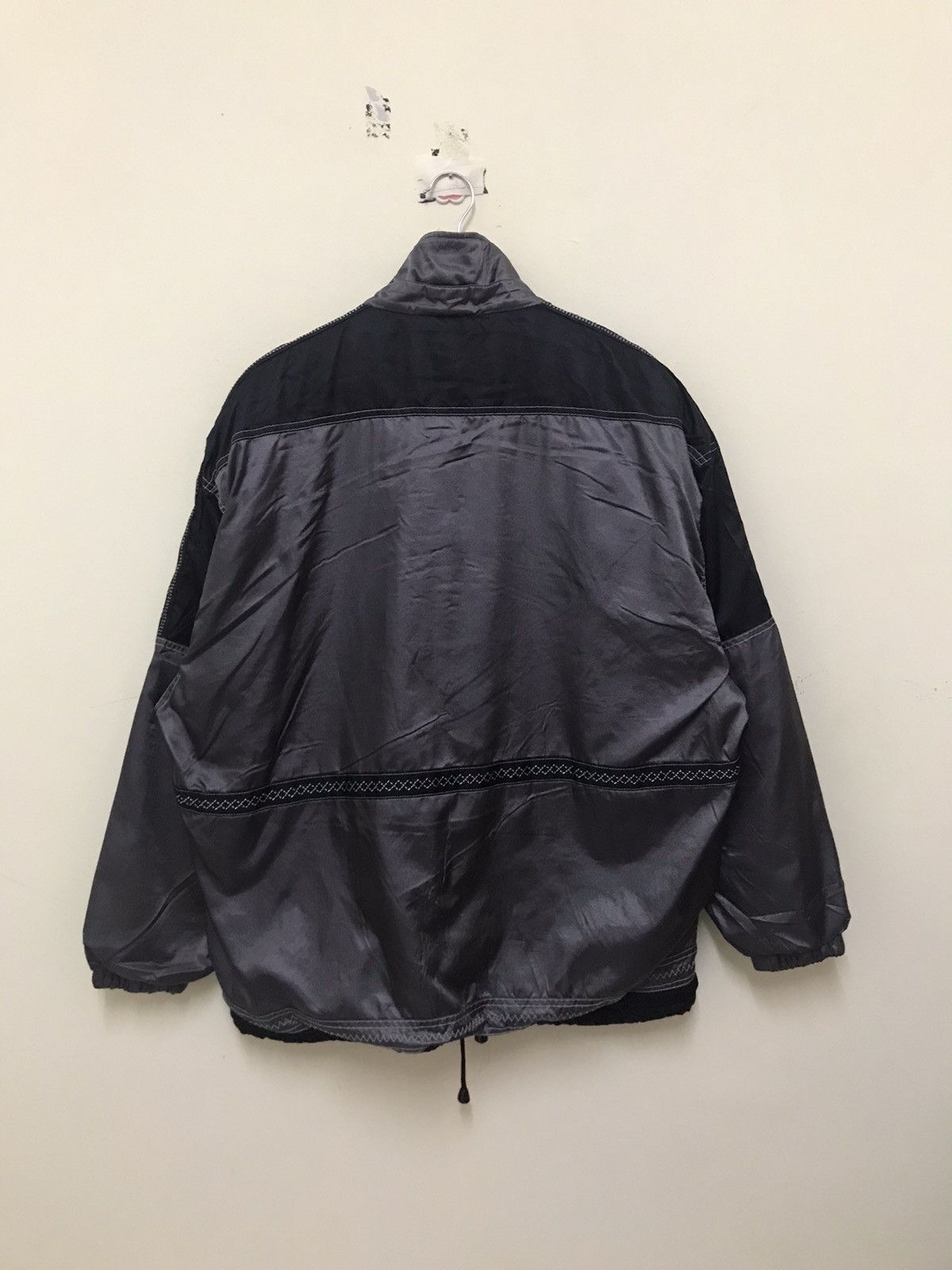 Asics × Japanese Brand × Vintage Vintage Japanese Asics Sportswear Zipper Jacket Size US L / EU 52-54 / 3 - 10 Thumbnail