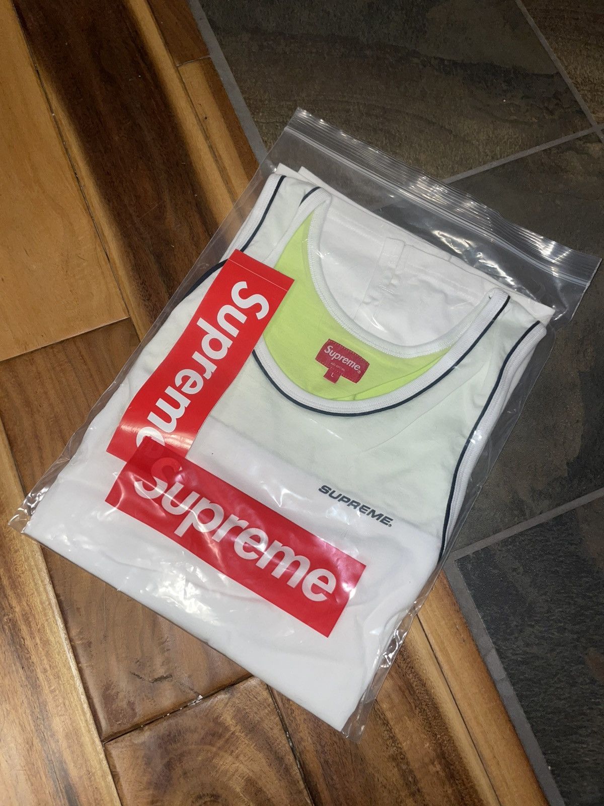 Supreme piping tank top (white/yellow)