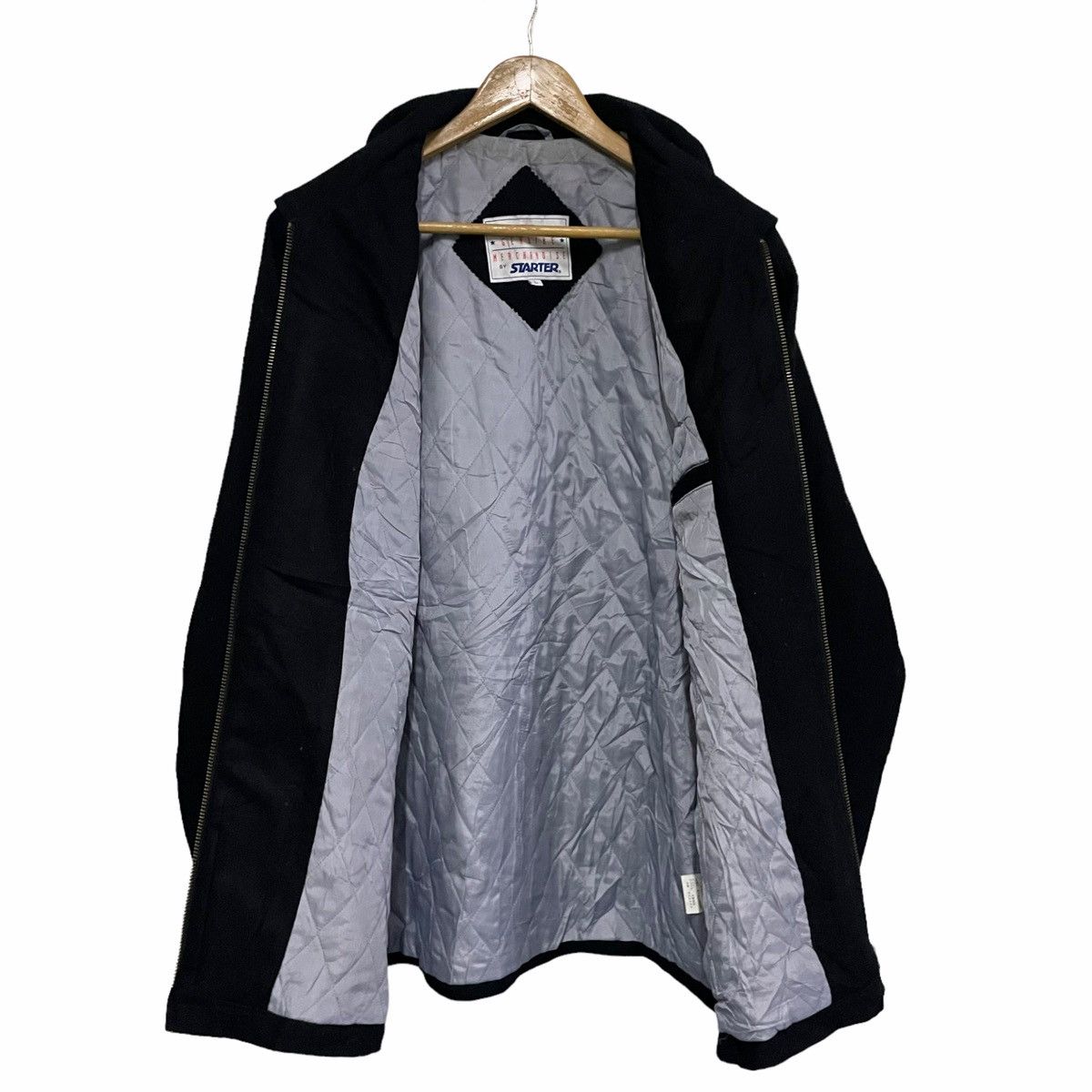 MLB × Starter 💥90s MLB WHITE SOX STARTER BASEBALL VARSITY JACKET Size US L / EU 52-54 / 3 - 7 Thumbnail