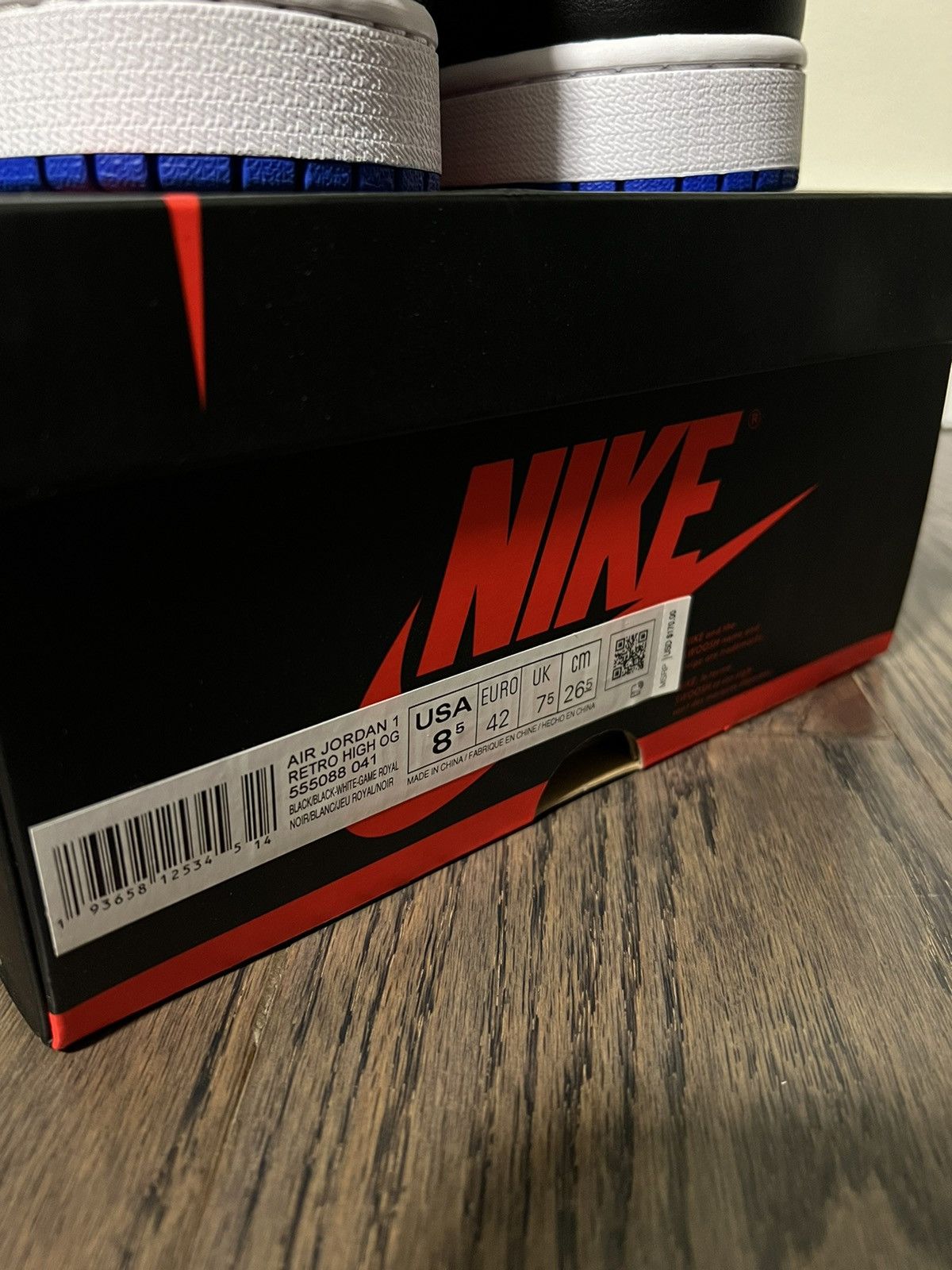 Jordan Brand Air Jordan 1 Retro High OG Royal Toe Size US 8.5 / EU 41-42 - 4 Thumbnail
