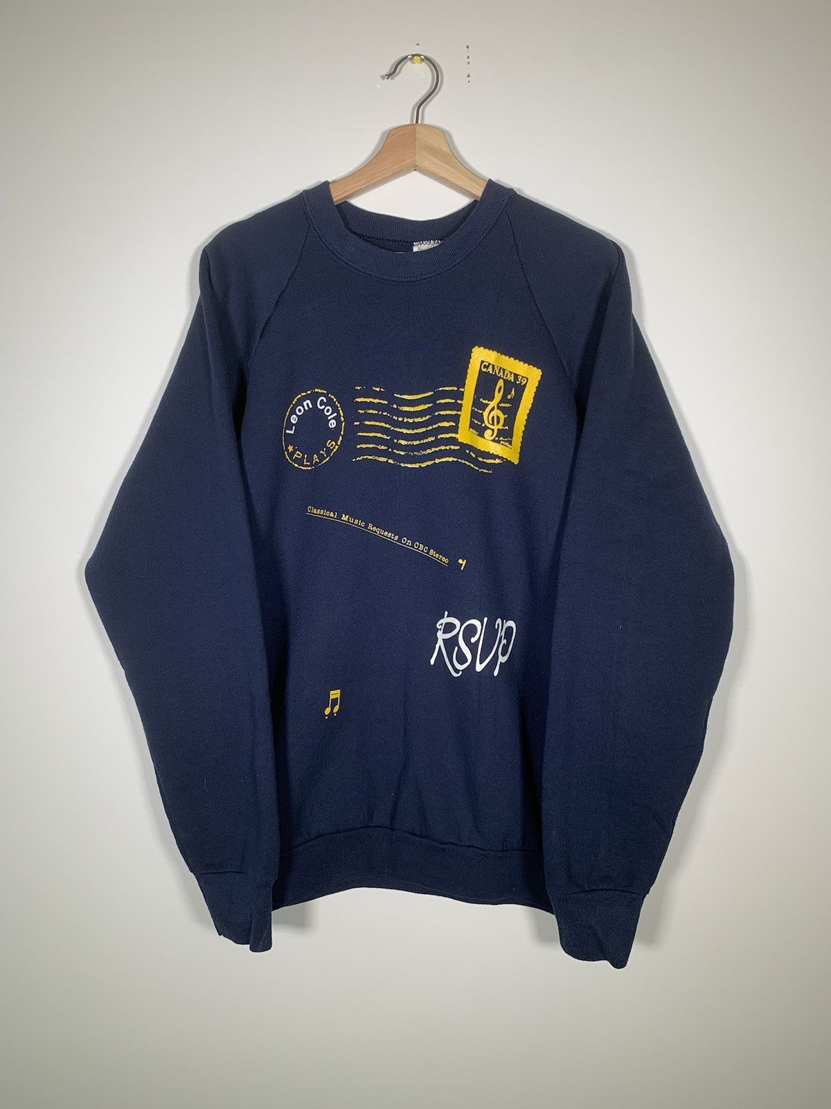 Vintage Vintage 1992 CBC Radio Leon Cole Crew neck Sweatshirt 90s Size US XL / EU 56 / 4 - 1 Thumbnail