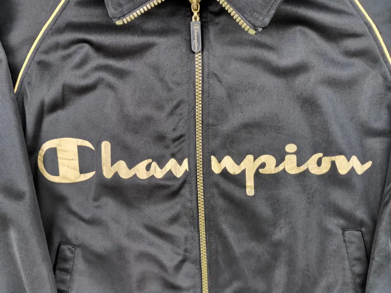 Champion Rare!!! Champion Big Logo Sweaters Size US M / EU 48-50 / 2 - 4 Thumbnail