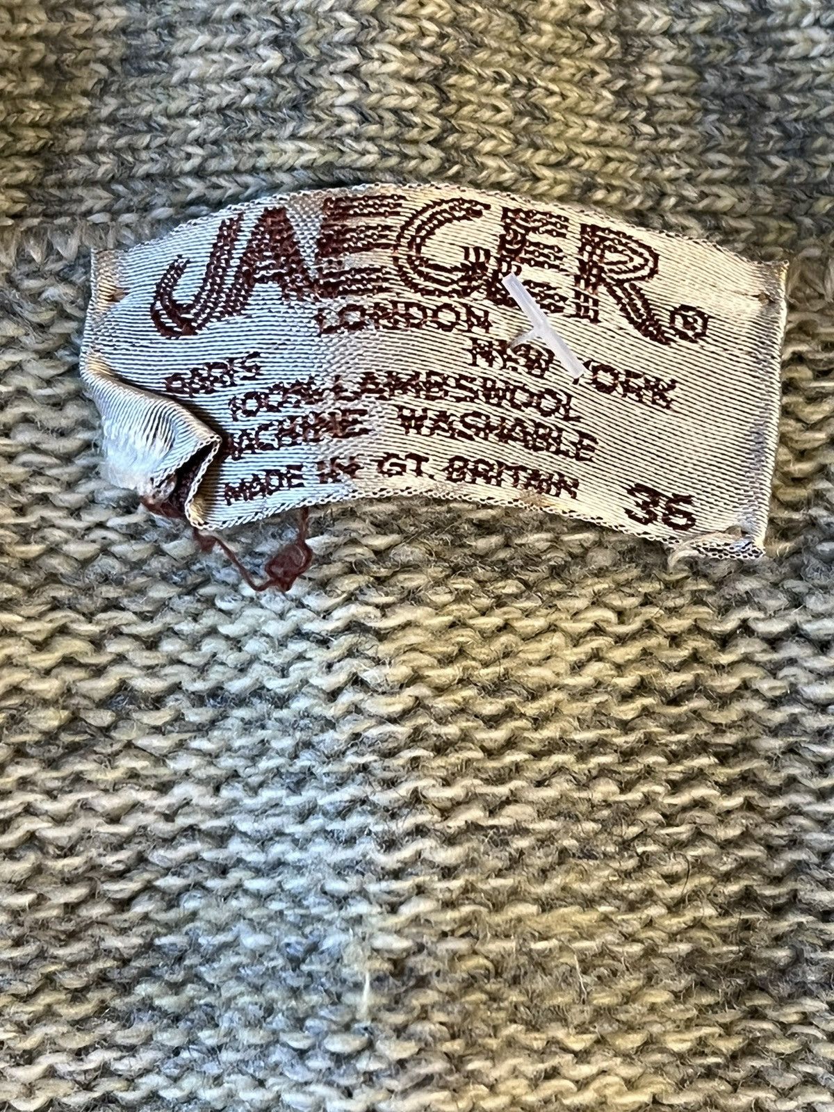 Jaeger × Vintage Vintage Jaeger Pure Lambs Wool Knitted Cardigan 70s 80s Size US M / EU 48-50 / 2 - 4 Thumbnail