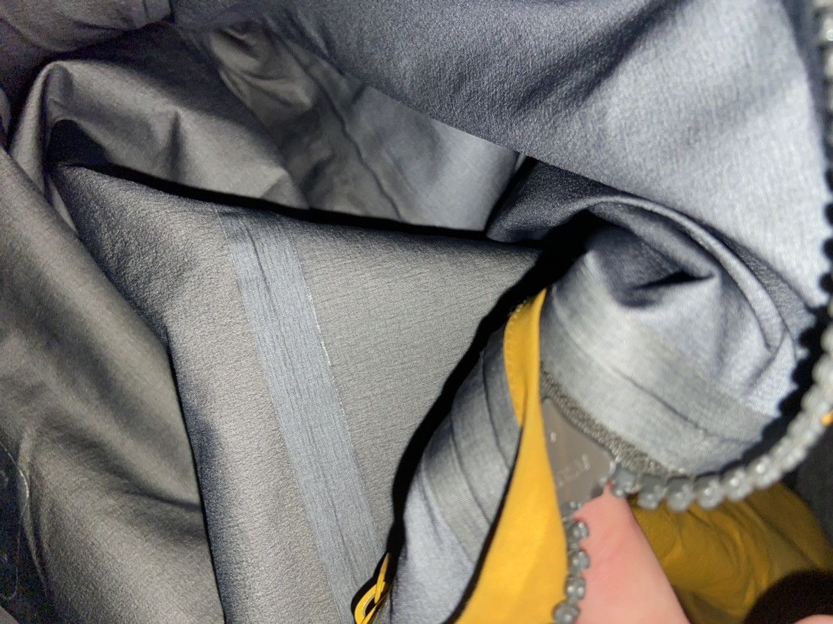 Arc'teryx × Goretex ARCTERYX stingray archive 2006 GoldMedal gore-texPro Recco Size US L / EU 52-54 / 3 - 14 Thumbnail