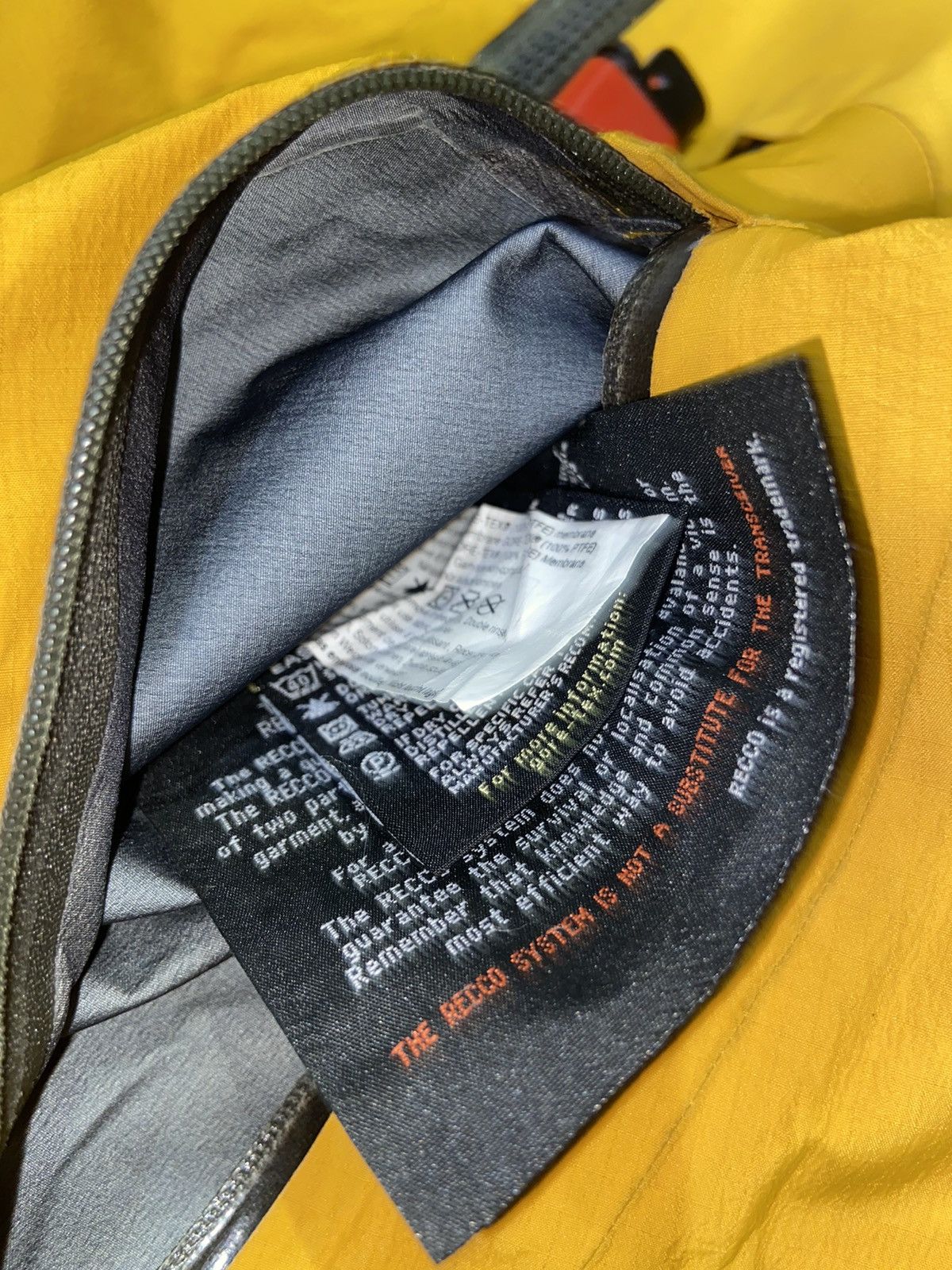 Arc'teryx × Goretex ARCTERYX stingray archive 2006 GoldMedal gore-texPro Recco Size US L / EU 52-54 / 3 - 9 Thumbnail