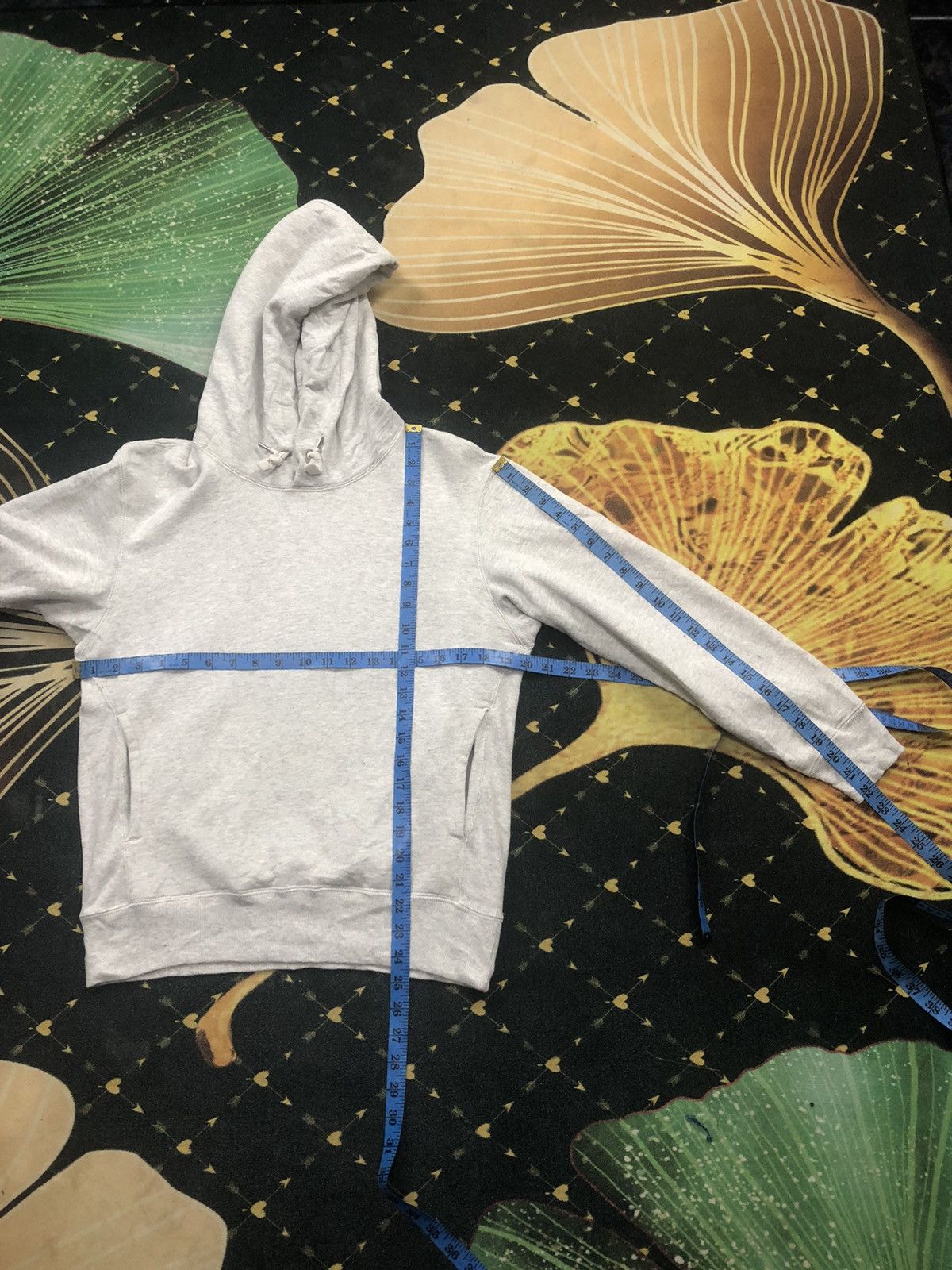 Japanese Brand × Undercover UNDERCOVER UUU x UNIQLO HOODIE SWEATSHIRT Size US S / EU 44-46 / 1 - 6 Thumbnail