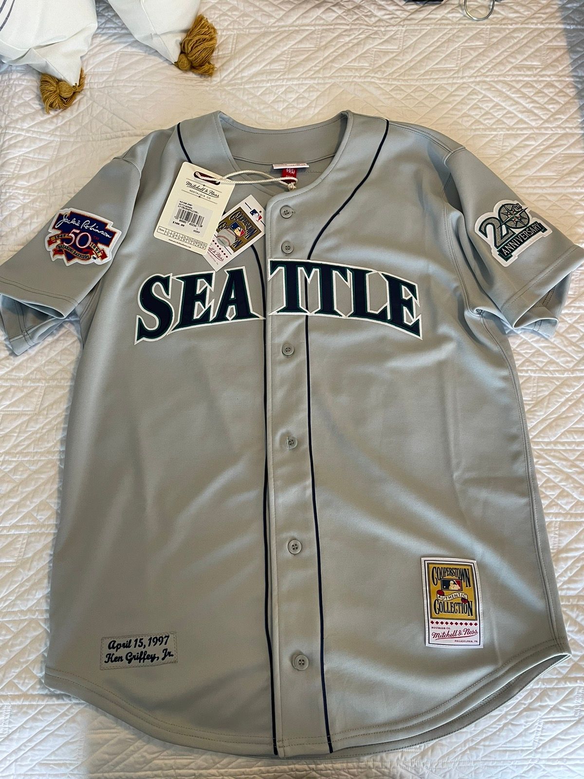 Ken Griffey Jr. Seattle Mariners Mitchell & Ness 20th Anniversary  Cooperstown Collection Authentic Jersey - Gray