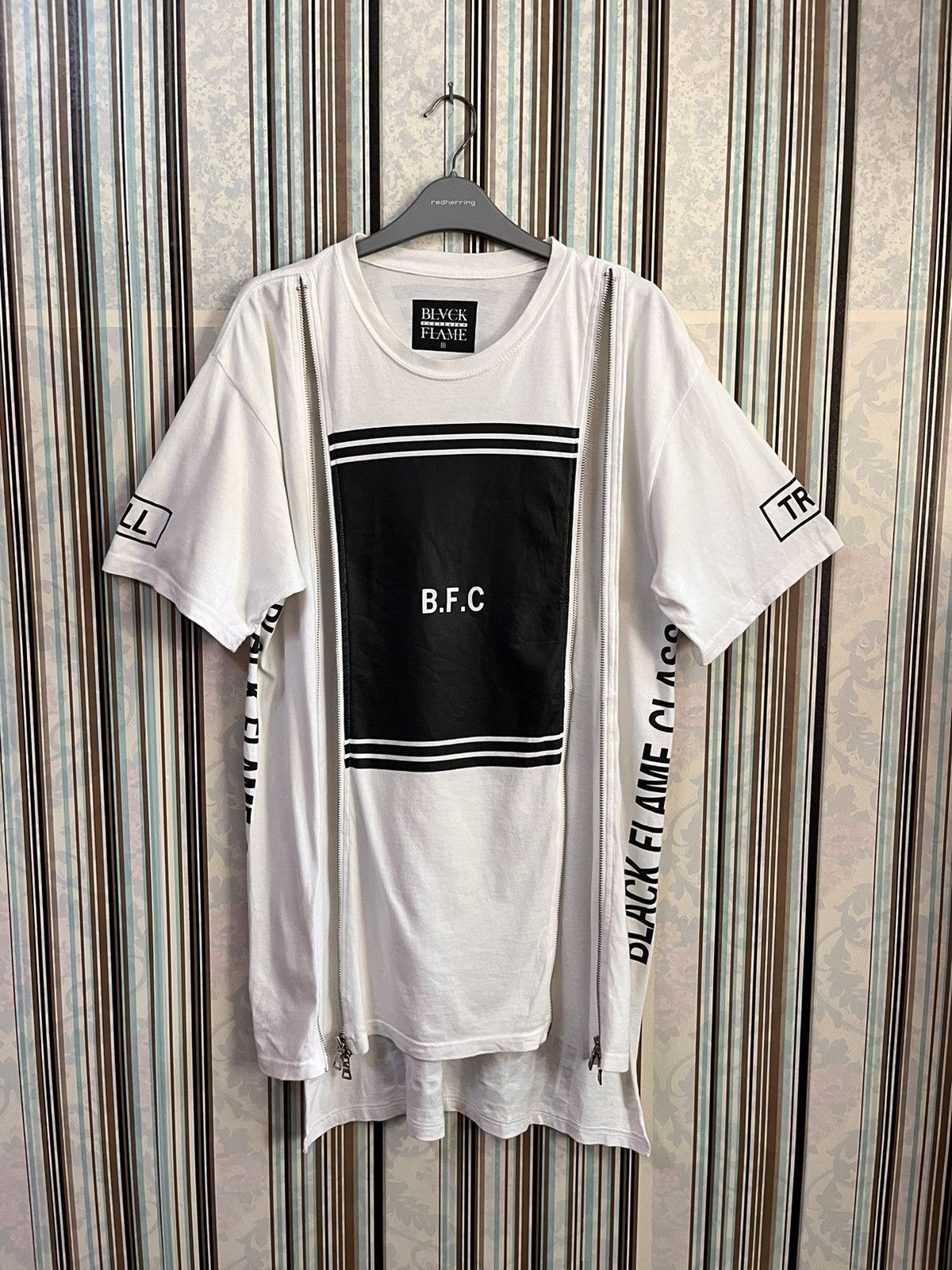 Japanese Brand black flame classic zipped archive #D2 Size US L / EU 52-54 / 3 - 2 Thumbnail