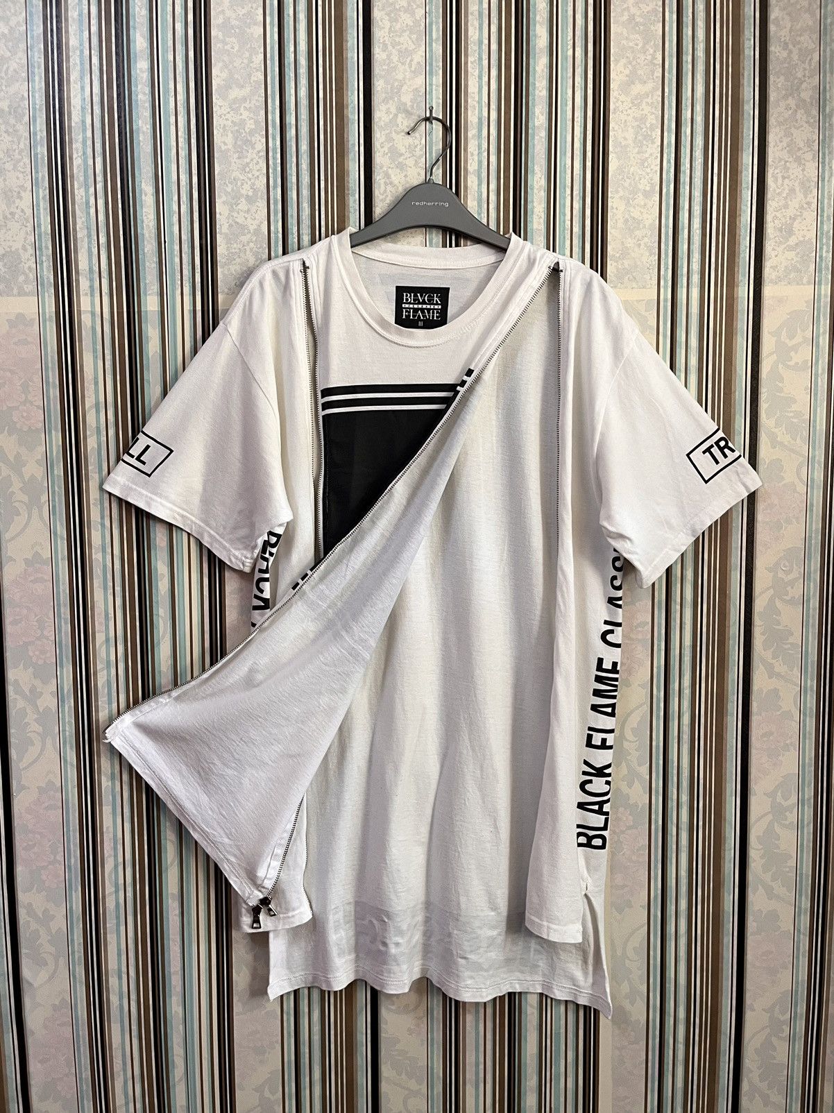 Japanese Brand black flame classic zipped archive #D2 Size US L / EU 52-54 / 3 - 3 Thumbnail