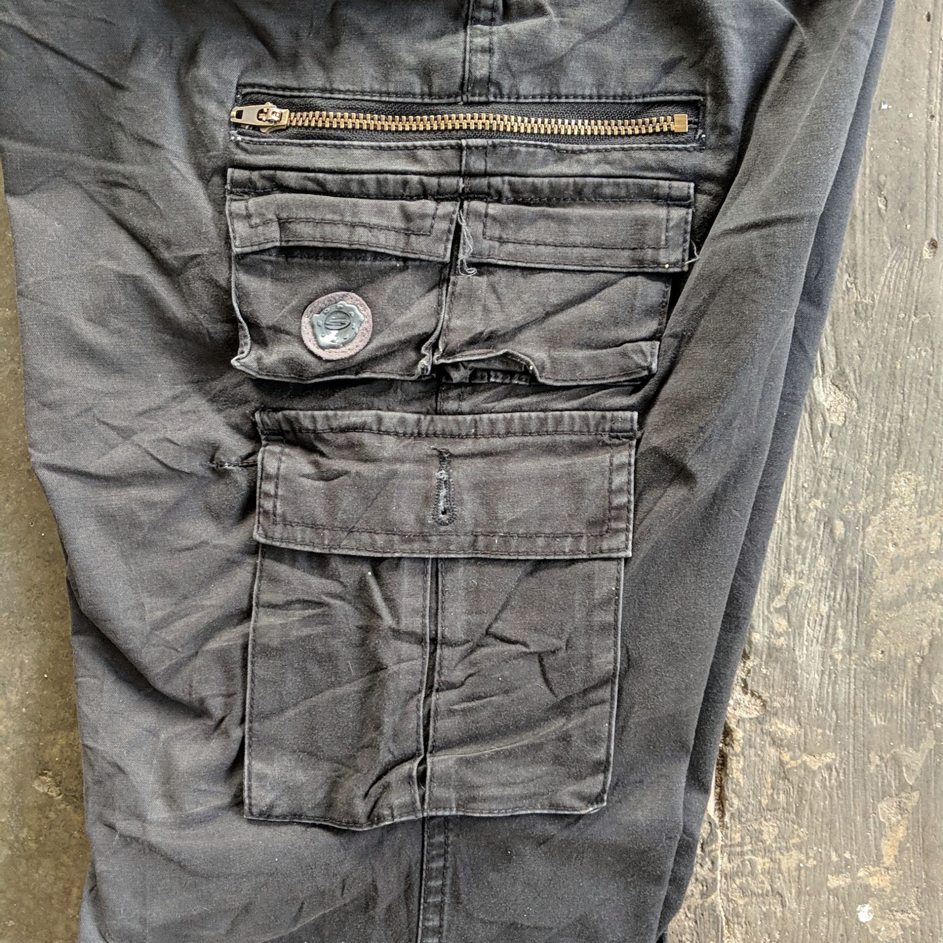 Japanese Brand W32 Vintage BLACK Paradisco Tactical Cargo Distressed Pants Size US 32 / EU 48 - 17 Thumbnail