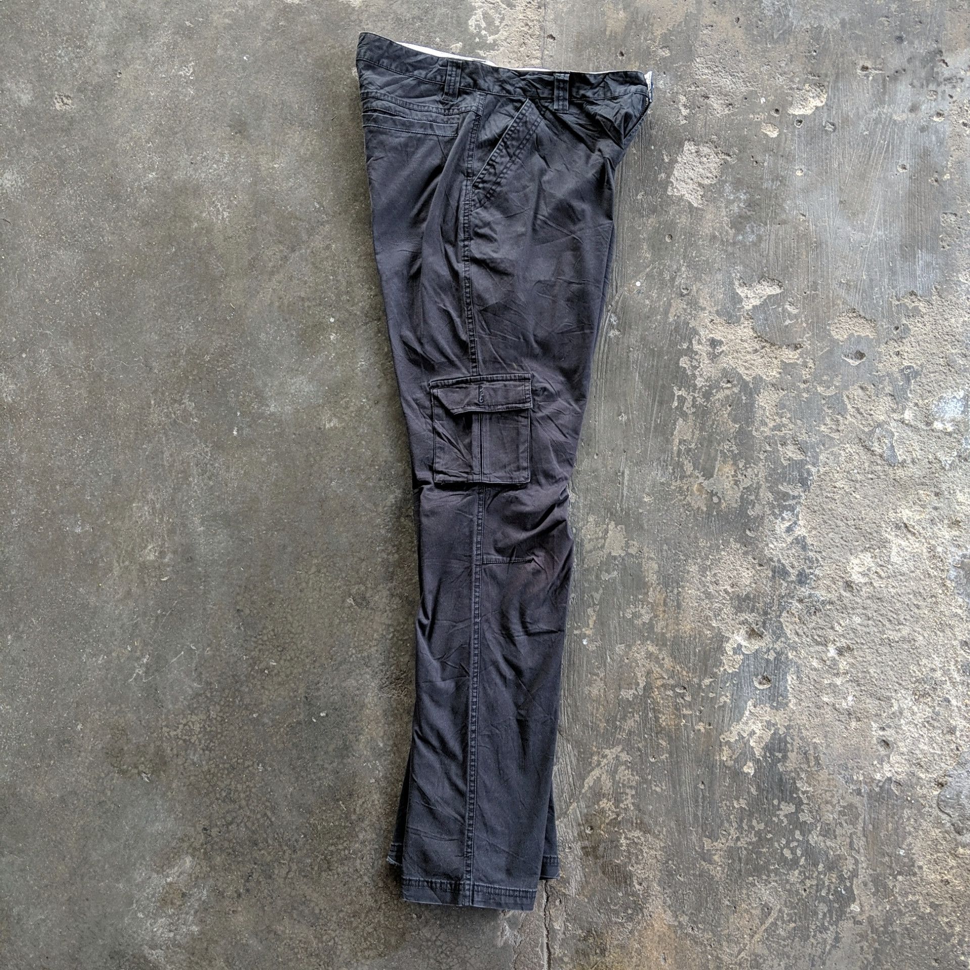 Japanese Brand W32 Vintage BLACK Paradisco Tactical Cargo Distressed Pants Size US 32 / EU 48 - 15 Thumbnail
