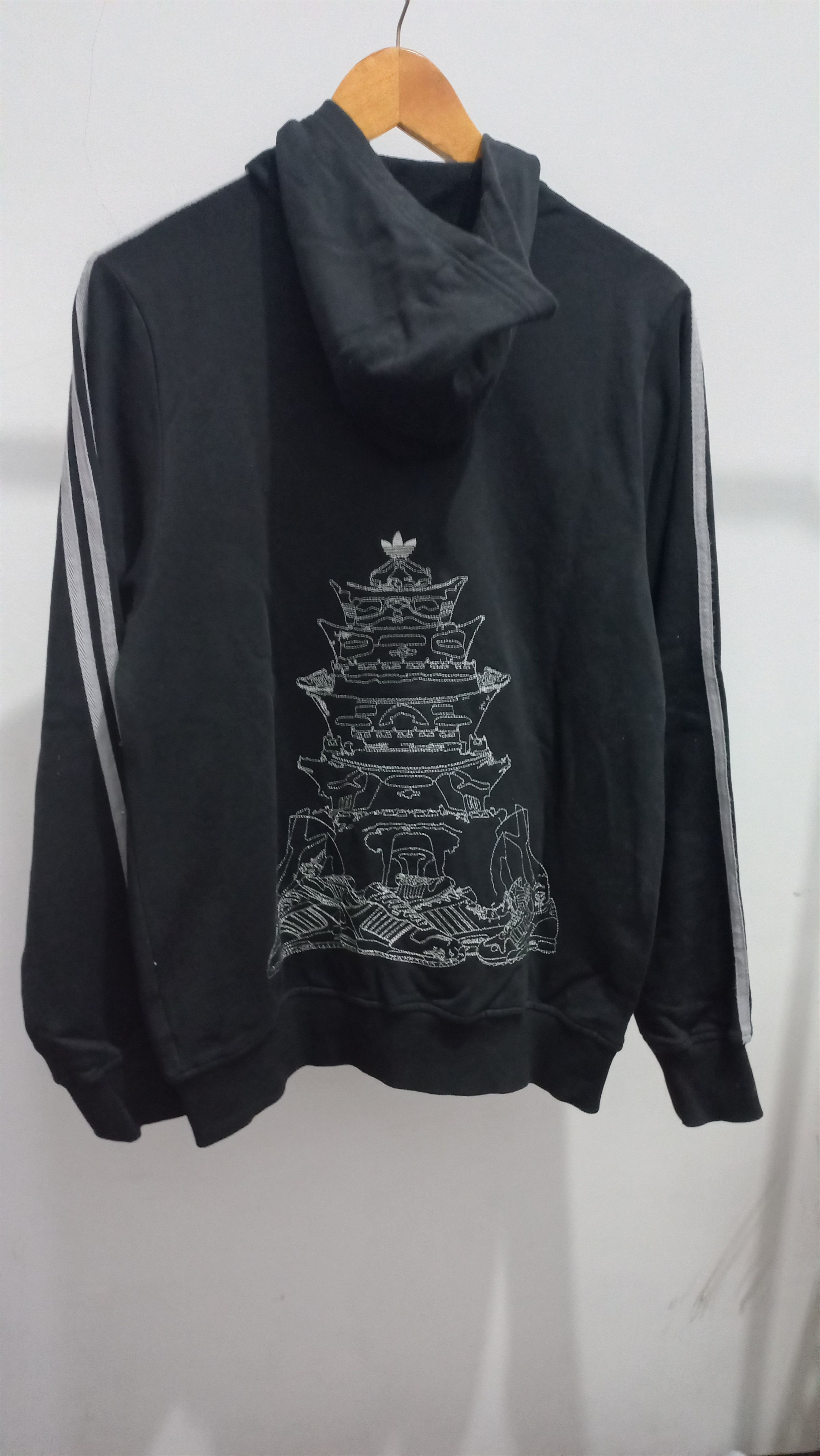 Rare Adidas Silver Logo Big Embordery