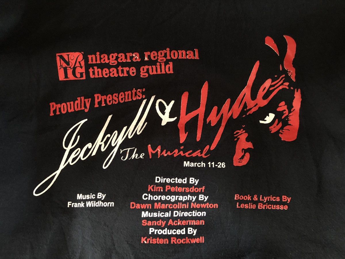 Jerzees × Vintage VINTAGE JEKYLL HYDE THE MUSICAL COZY HOODIE Size US XXL / EU 58 / 5 - 8 Thumbnail
