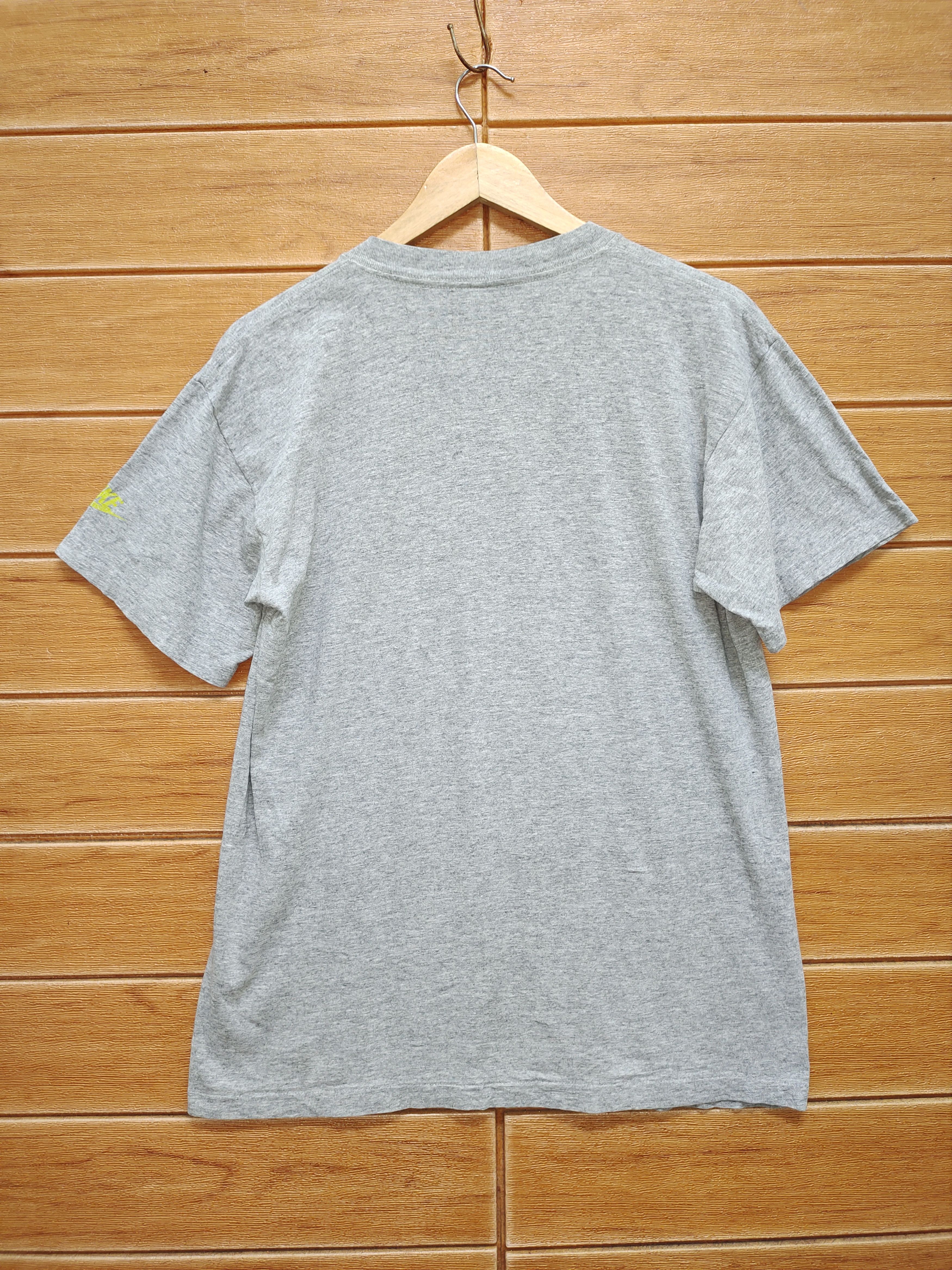 Jordan Brand Vintage 90s Nike Silver Tag "Just Do It" T-Shirt Size US M / EU 48-50 / 2 - 8 Thumbnail