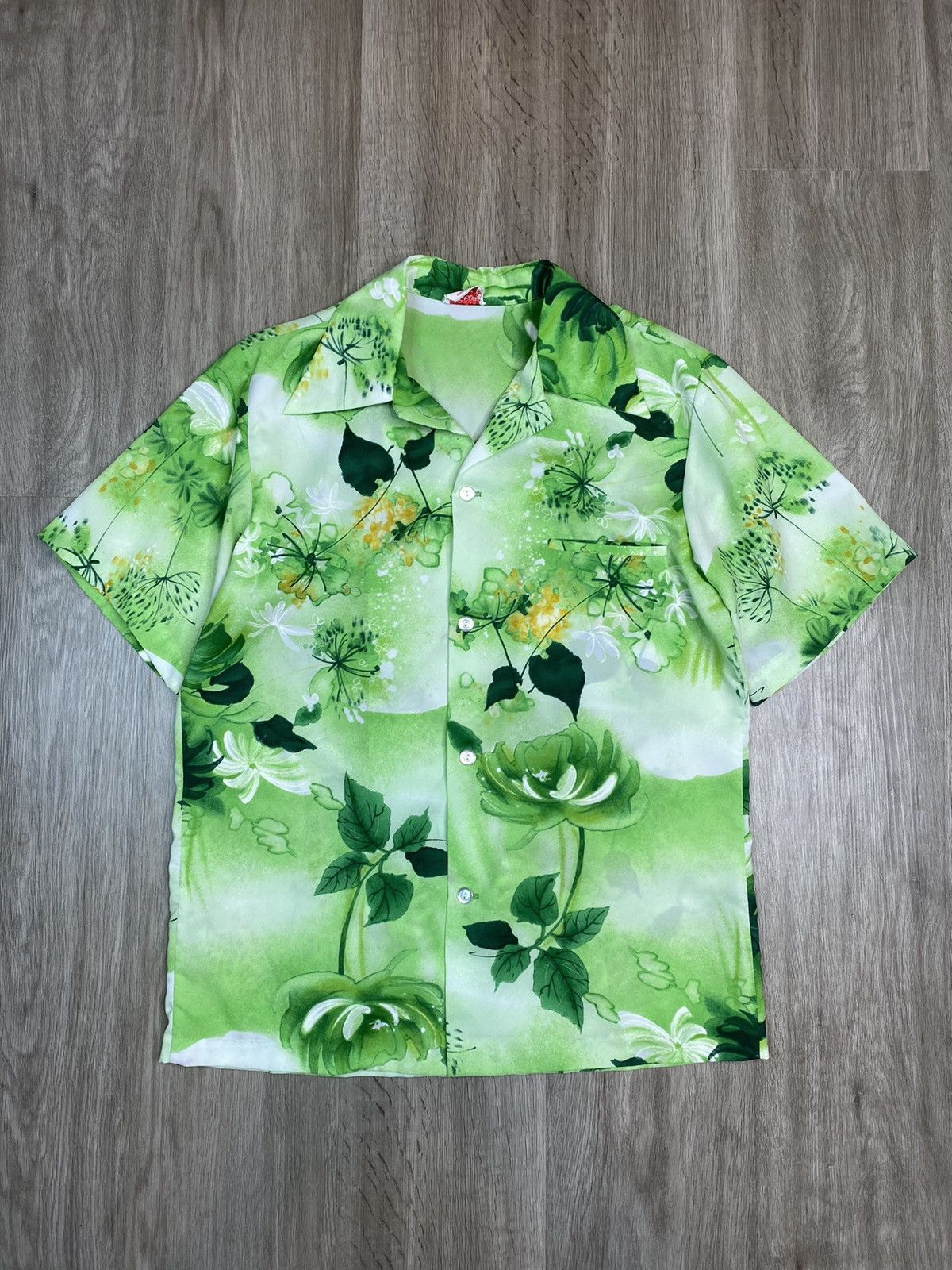 Vintage 1980s CAMP COLLAR GREEN HAWAIIAN SHIRT LARGE