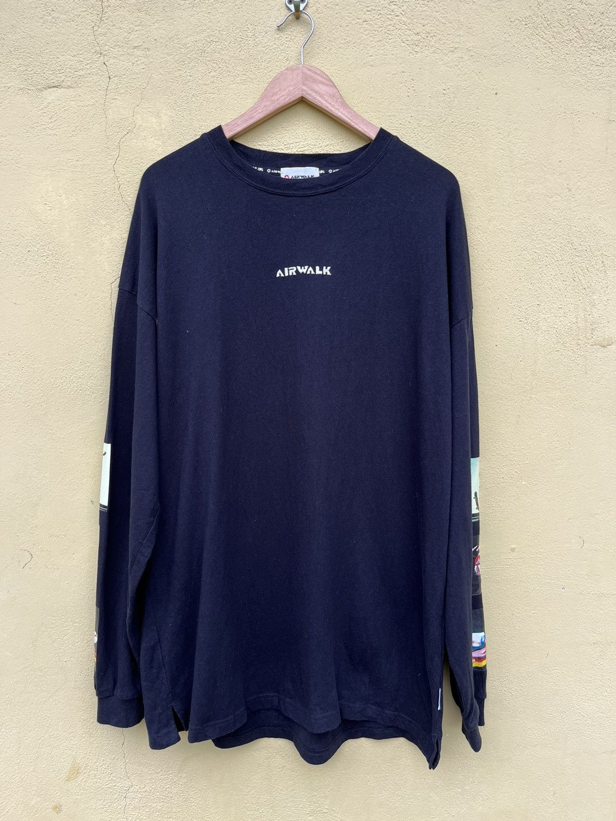 Airwalk central skateboarding shirt