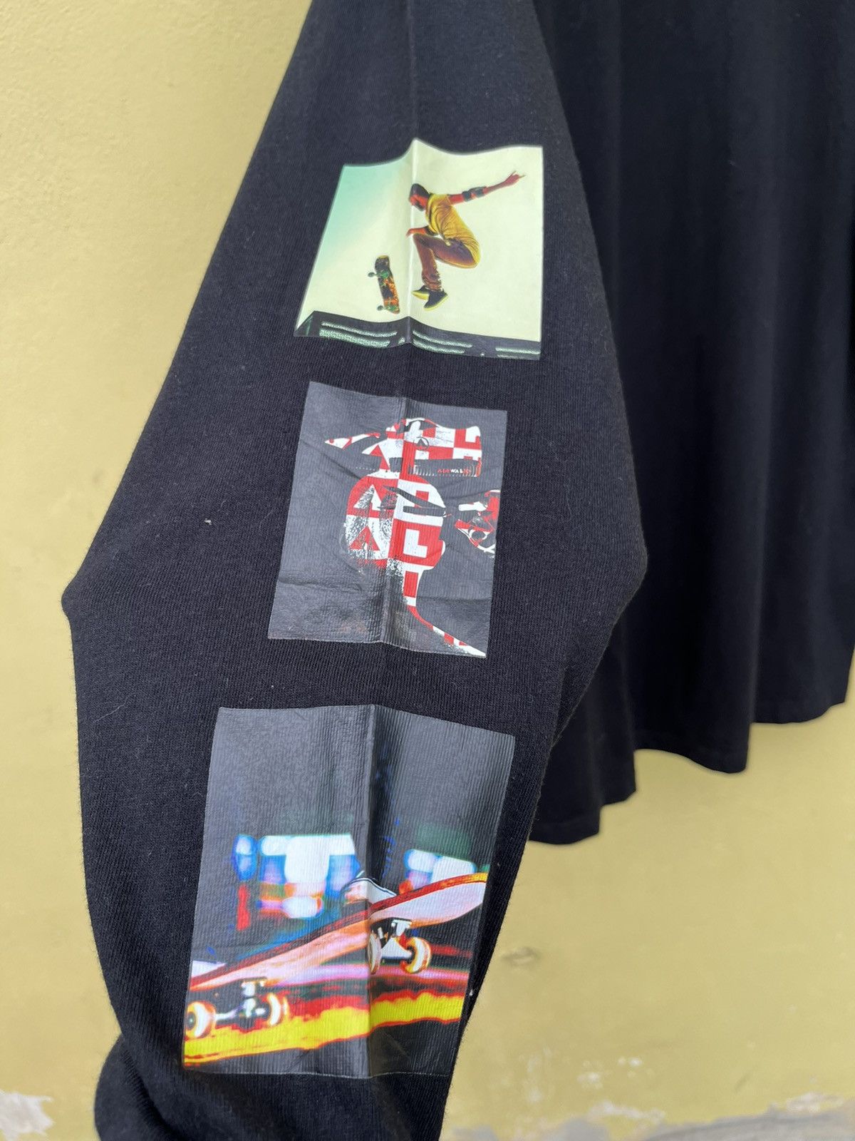 Airwalk central skateboarding shirt