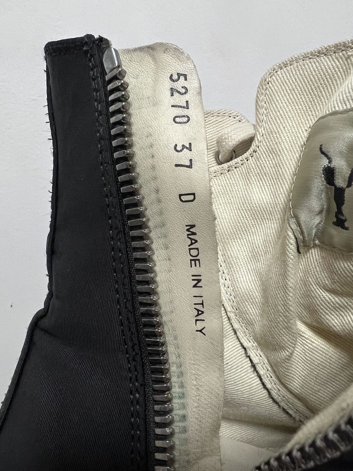 Rick Owens Drkshdw Rick owens drkshdw ramones high top sneakers sz37 Size US 7 / IT 37 - 9 Thumbnail
