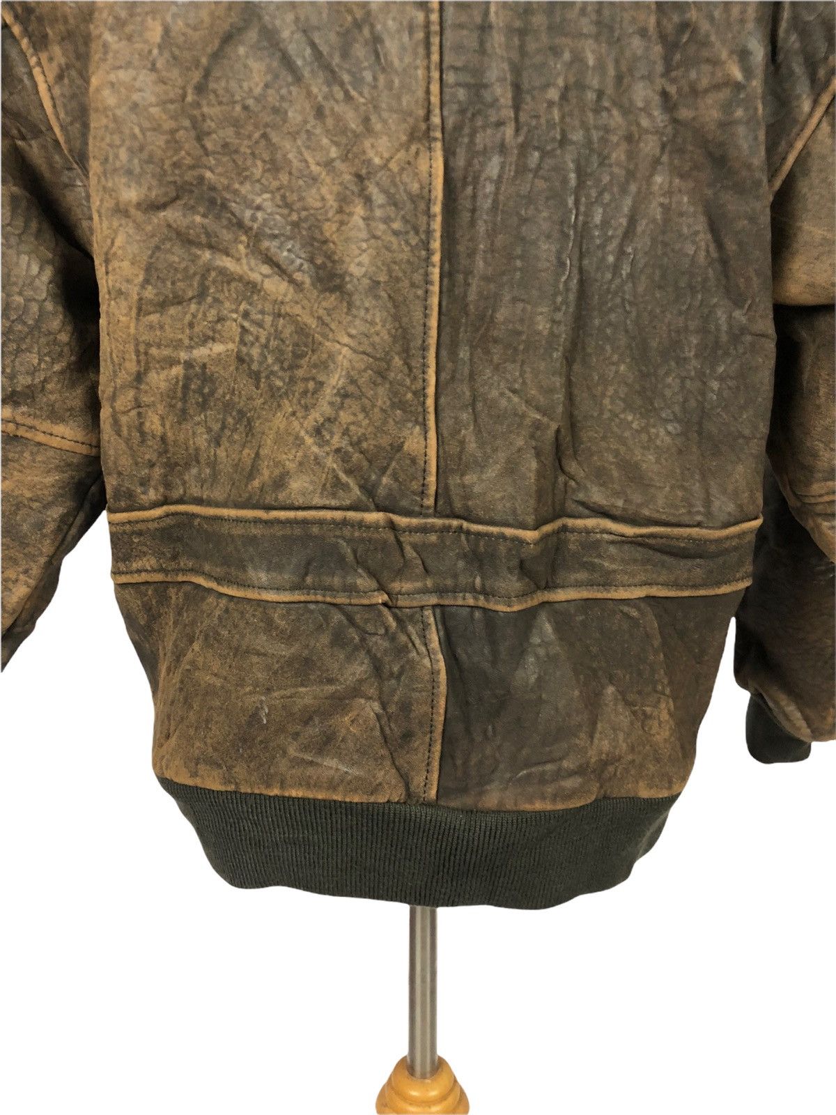 Genuine Leather Vintage Japanese Brand Suburban B3 Leather Jacket Size US M / EU 48-50 / 2 - 8 Thumbnail